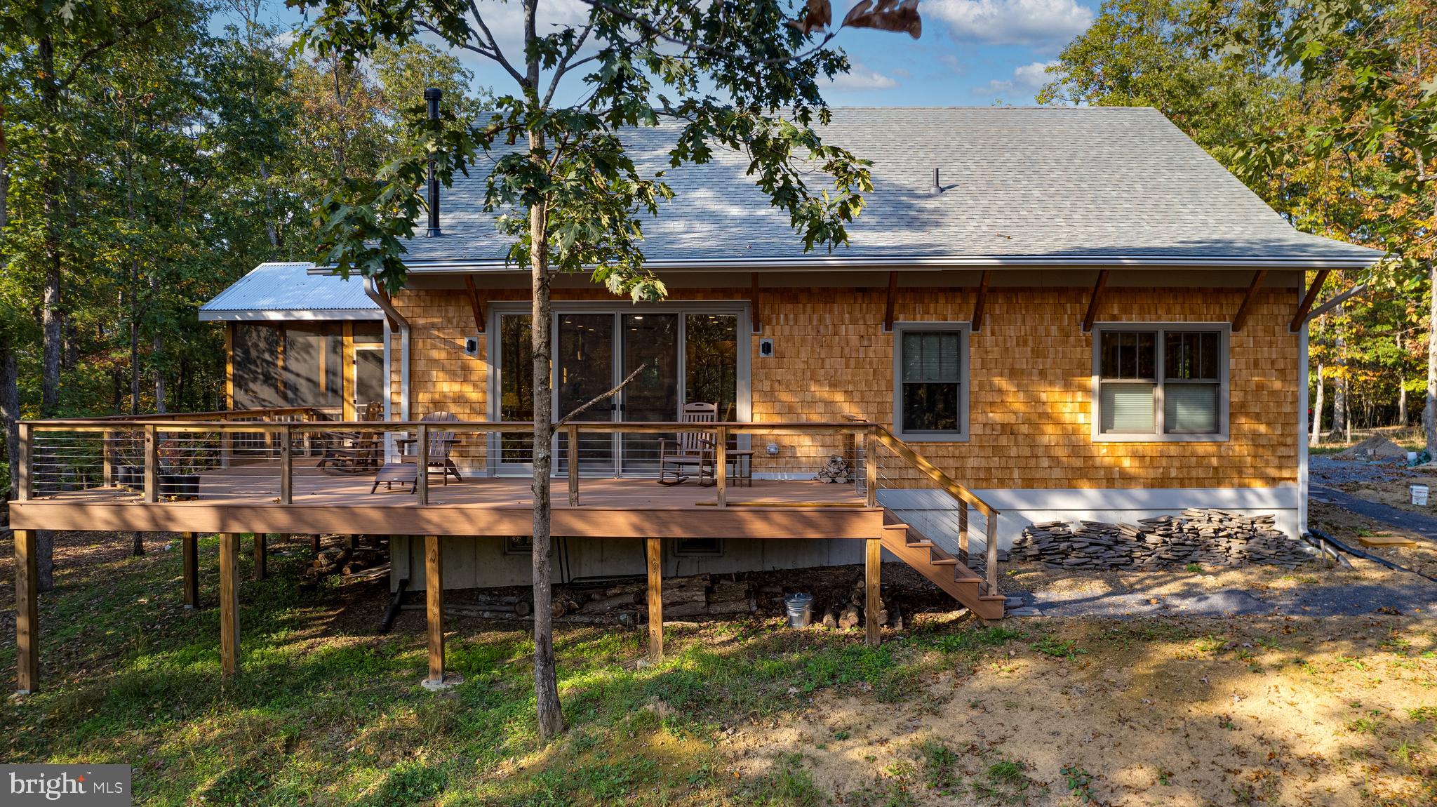 BROOMGRASS - Residential