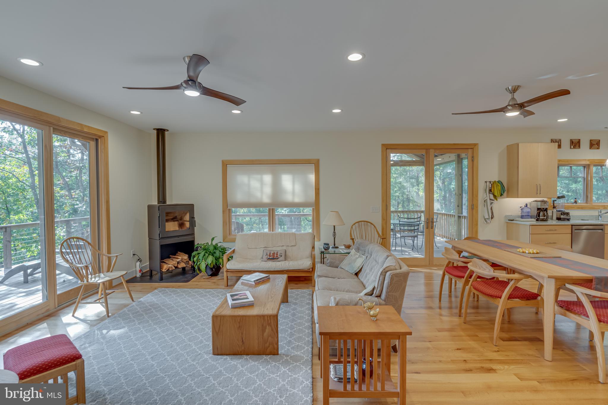 BROOMGRASS - Residential