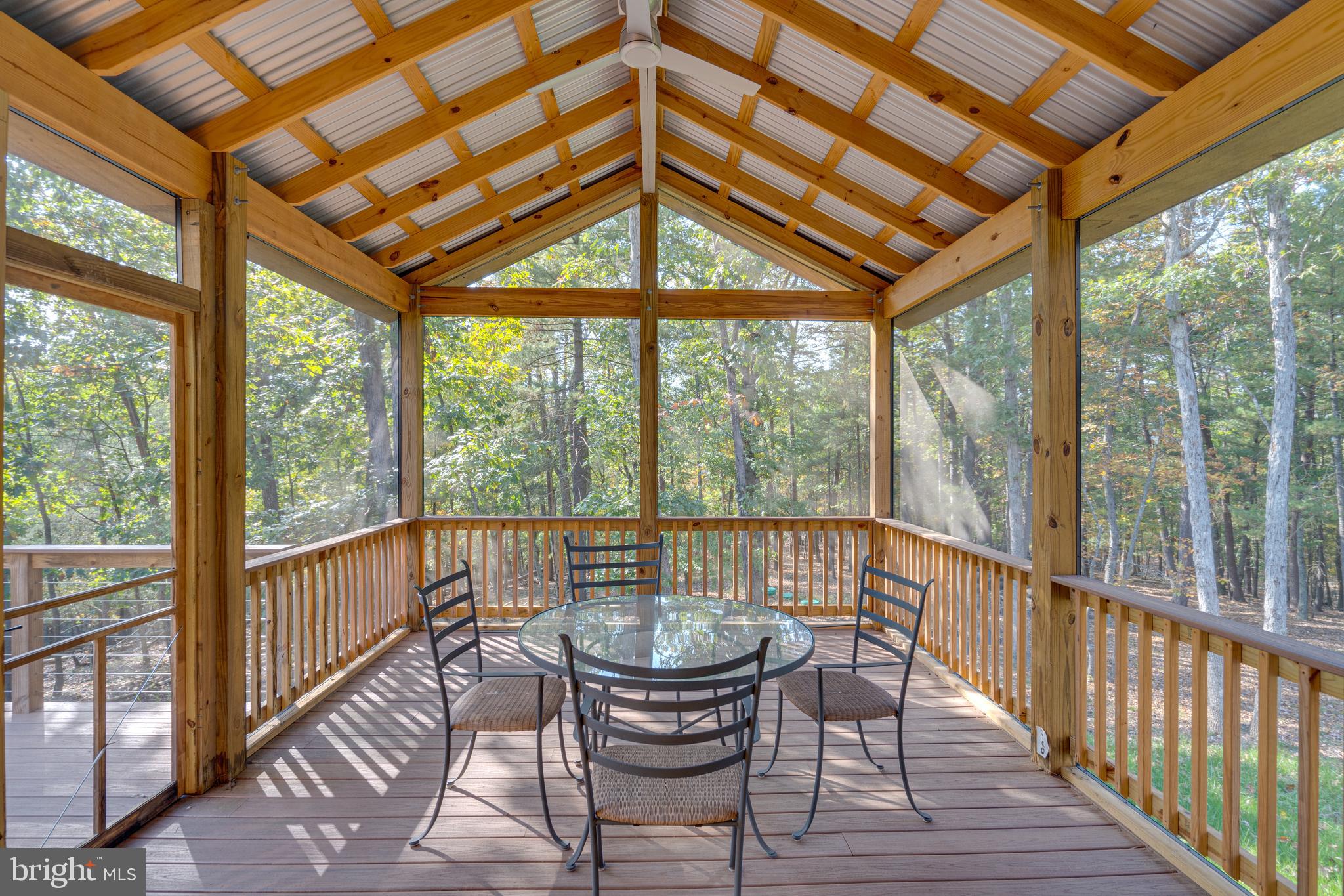 BROOMGRASS - Residential