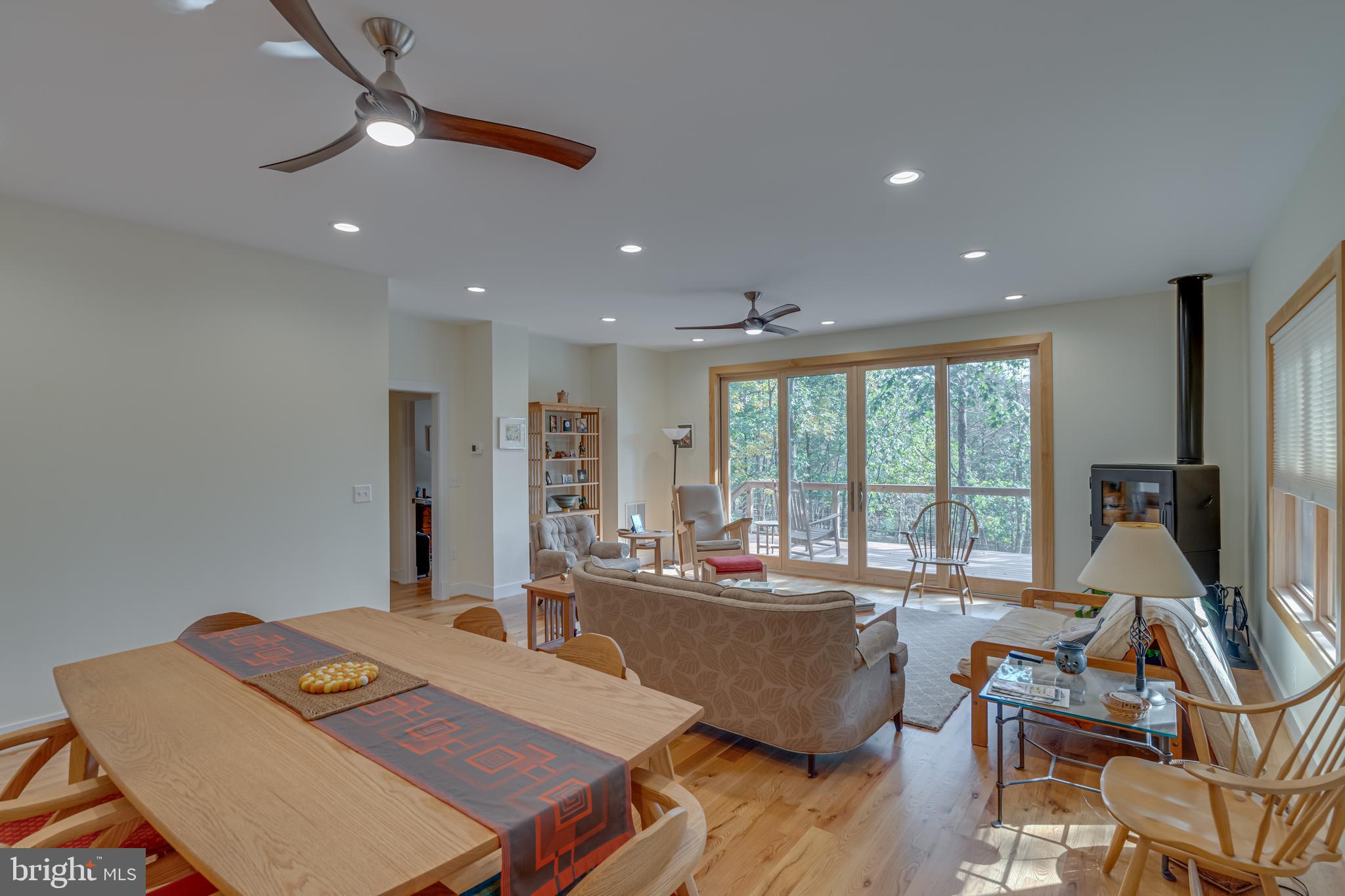 BROOMGRASS - Residential