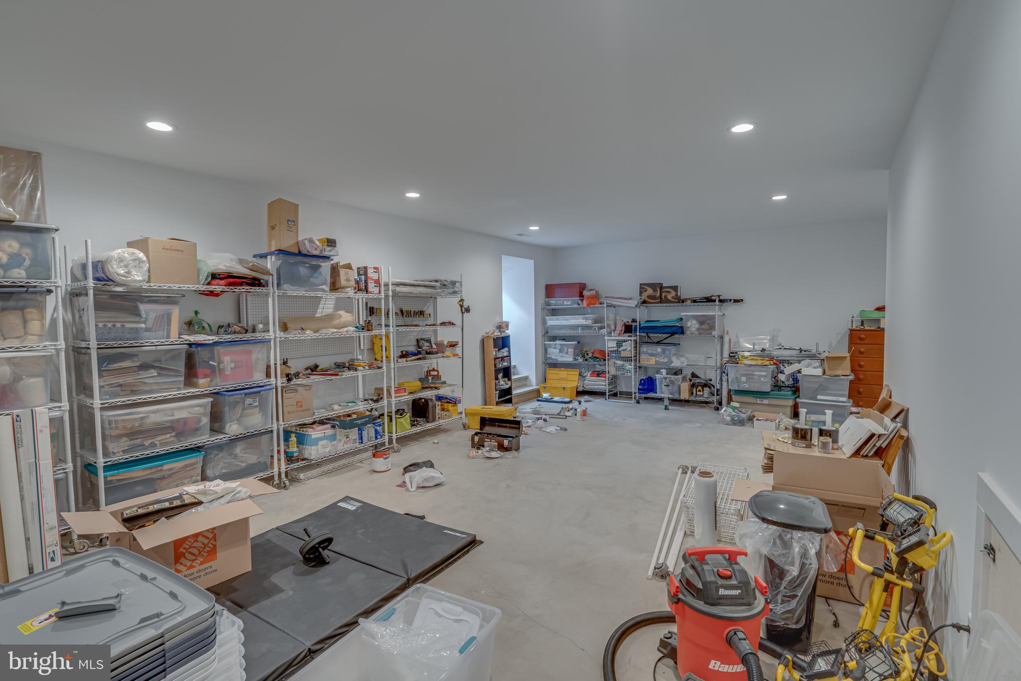 BROOMGRASS - Residential