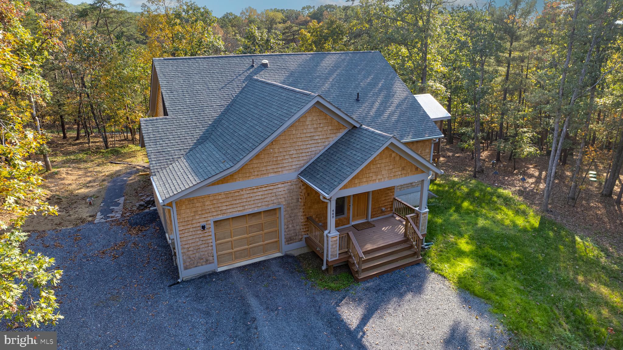 BROOMGRASS - Residential