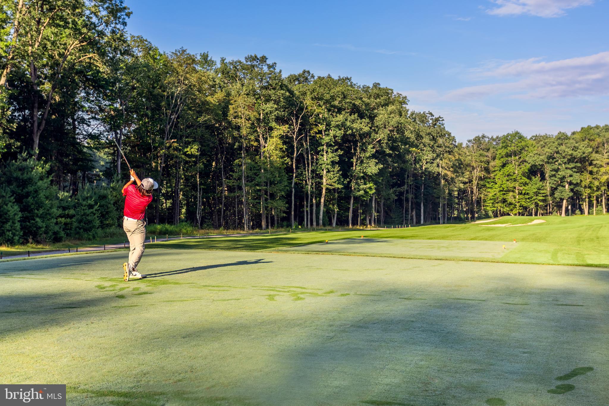 THOUSAND ACRES - Land