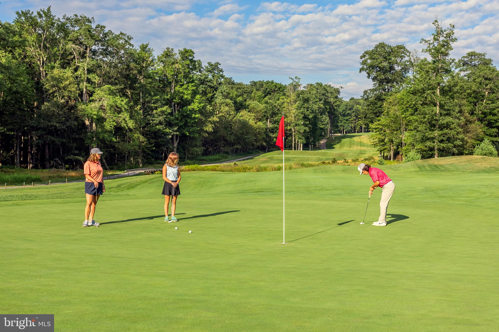 THOUSAND ACRES - Land