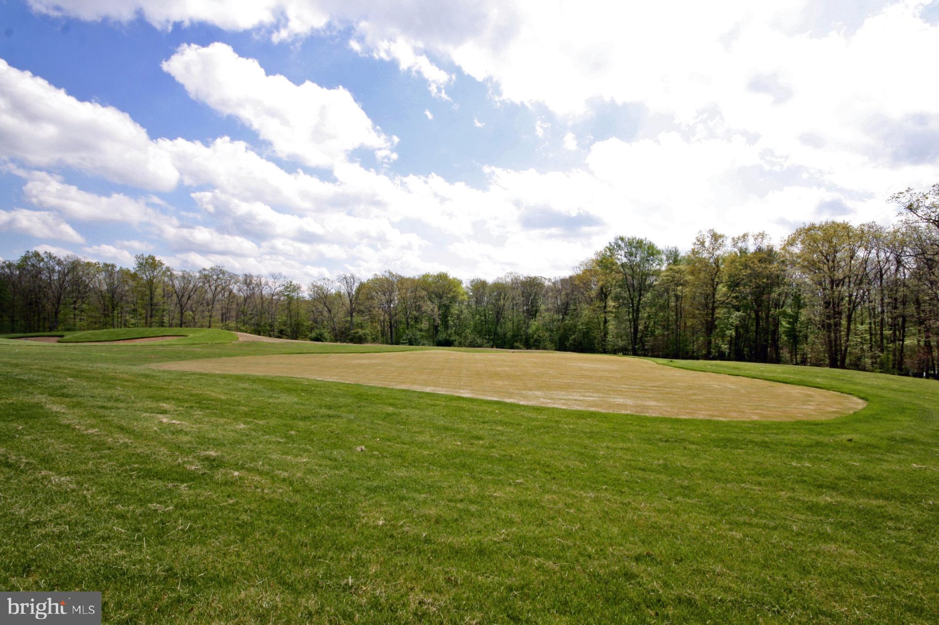 THOUSAND ACRES - Land