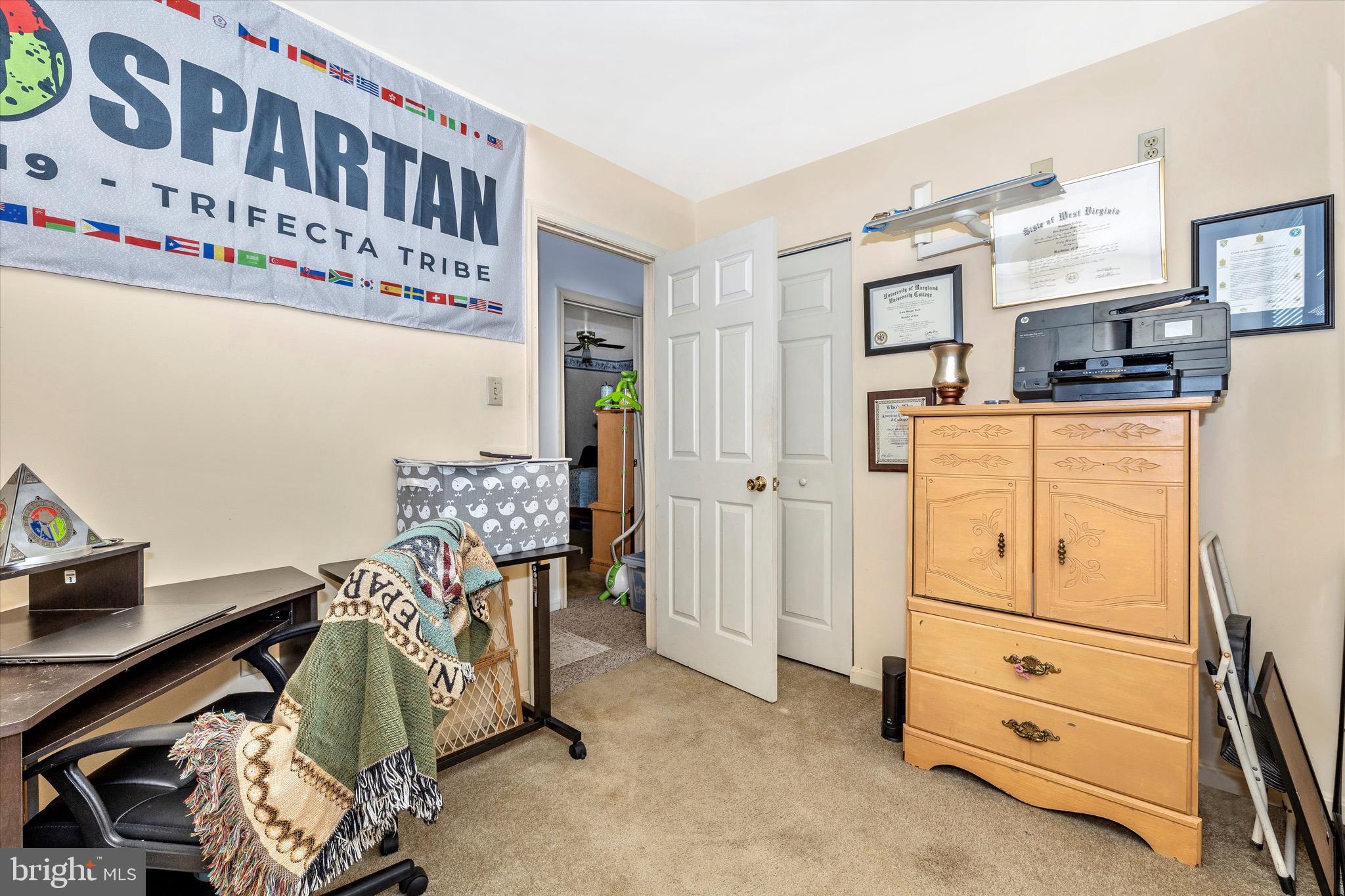 STERLING OAKS - Residential