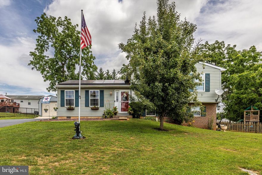 This three bedroom, two full bath home offers open bright spacious floor plan on the main level!  Kitchen has plenty cabinets, island with eat in bar, and stainless steel appliances.  Upper level consist of three bedrooms, master suite with full bathroom that includes garden tub for nice relaxation!  Finished family room in lower level with exercise room!  The rear yard has everything for entertainment and relaxation.  Covered rear deck, patio, nice canopy area by the fountain in large fenced yard!  Don't miss this one!