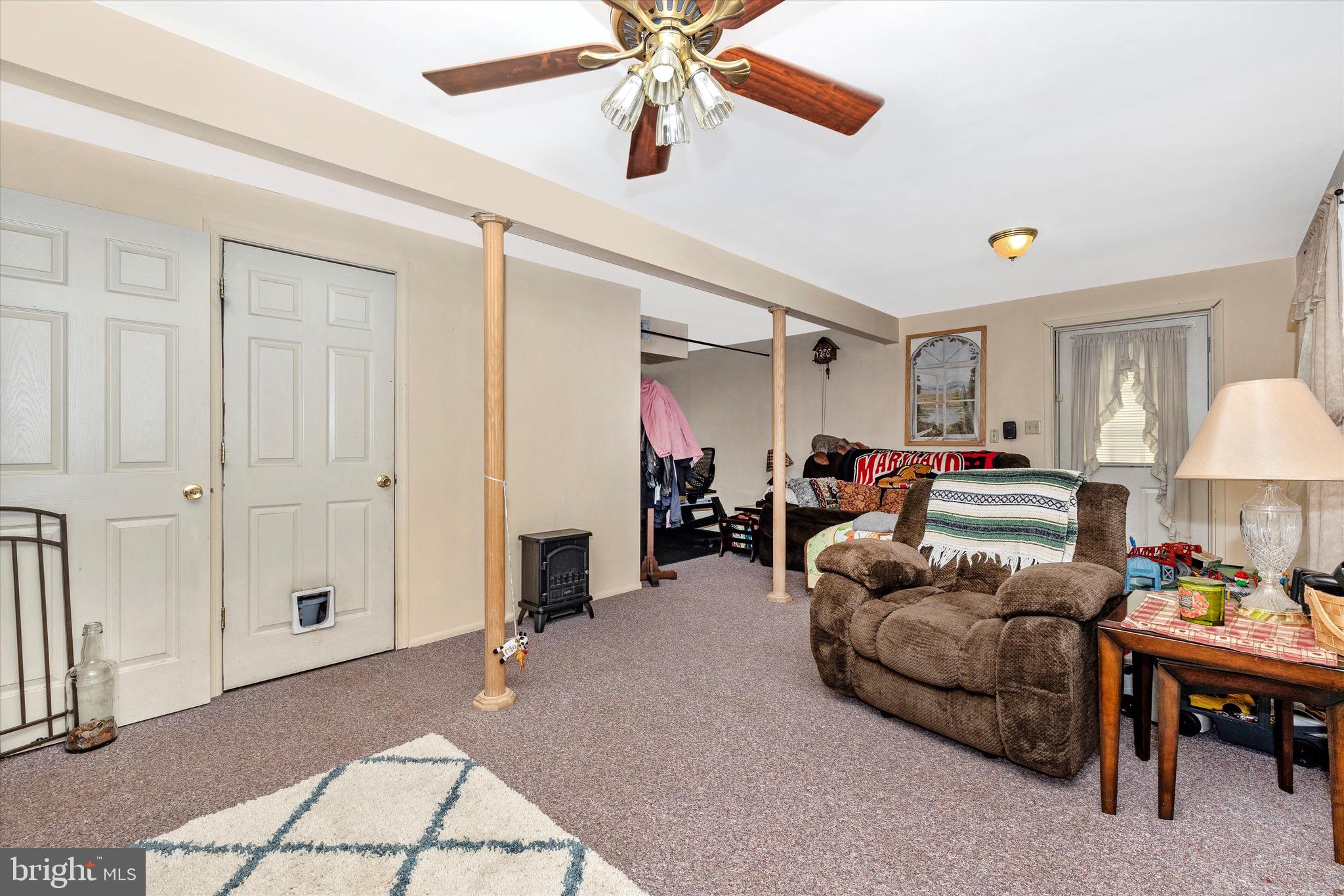 STERLING OAKS - Residential