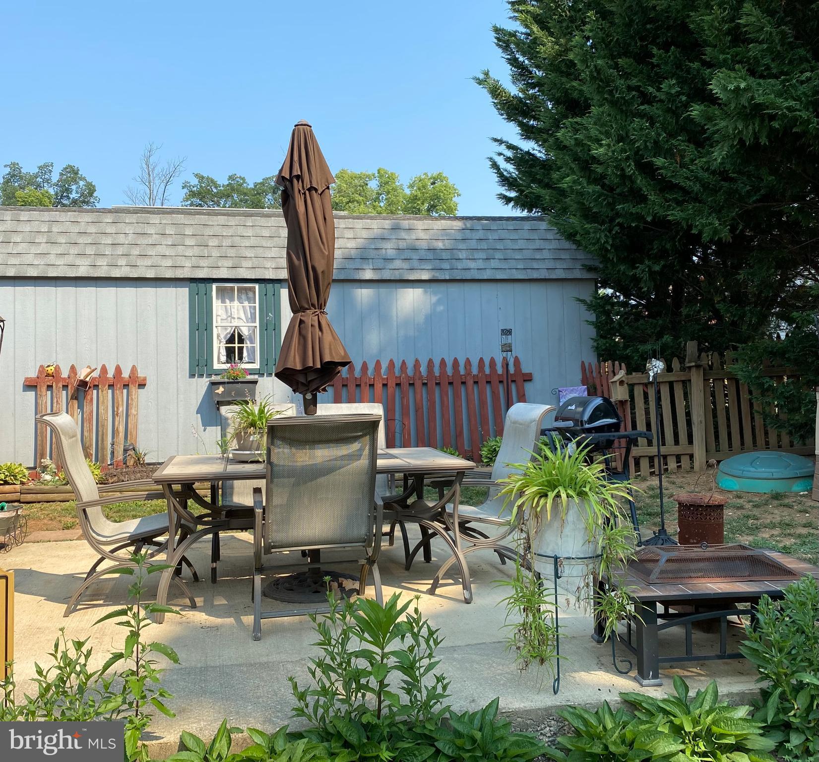 STERLING OAKS - Residential