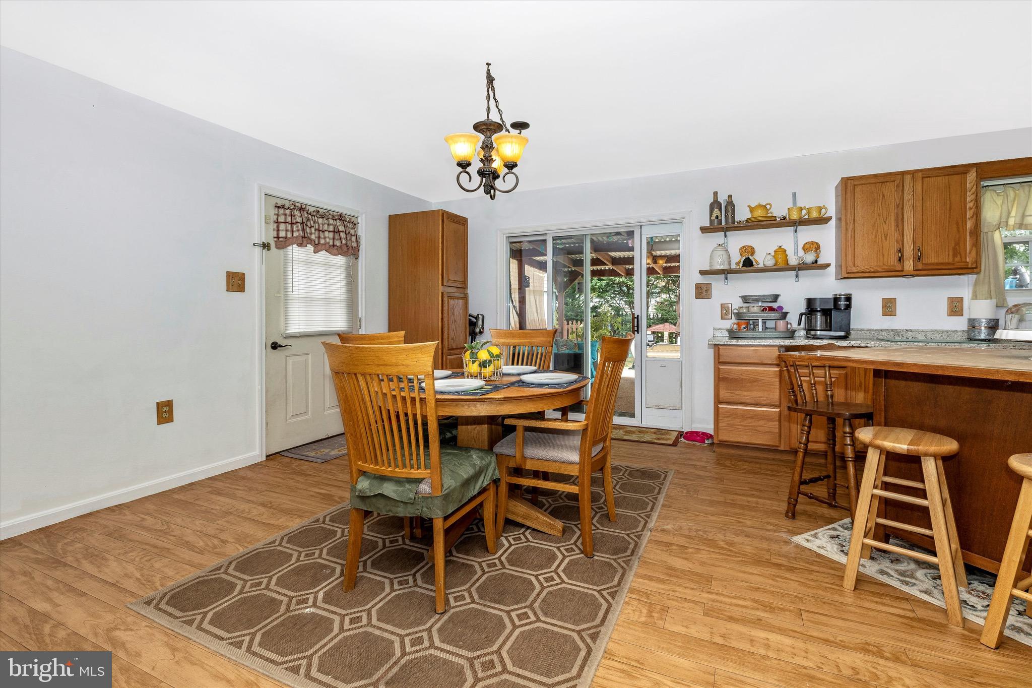 STERLING OAKS - Residential