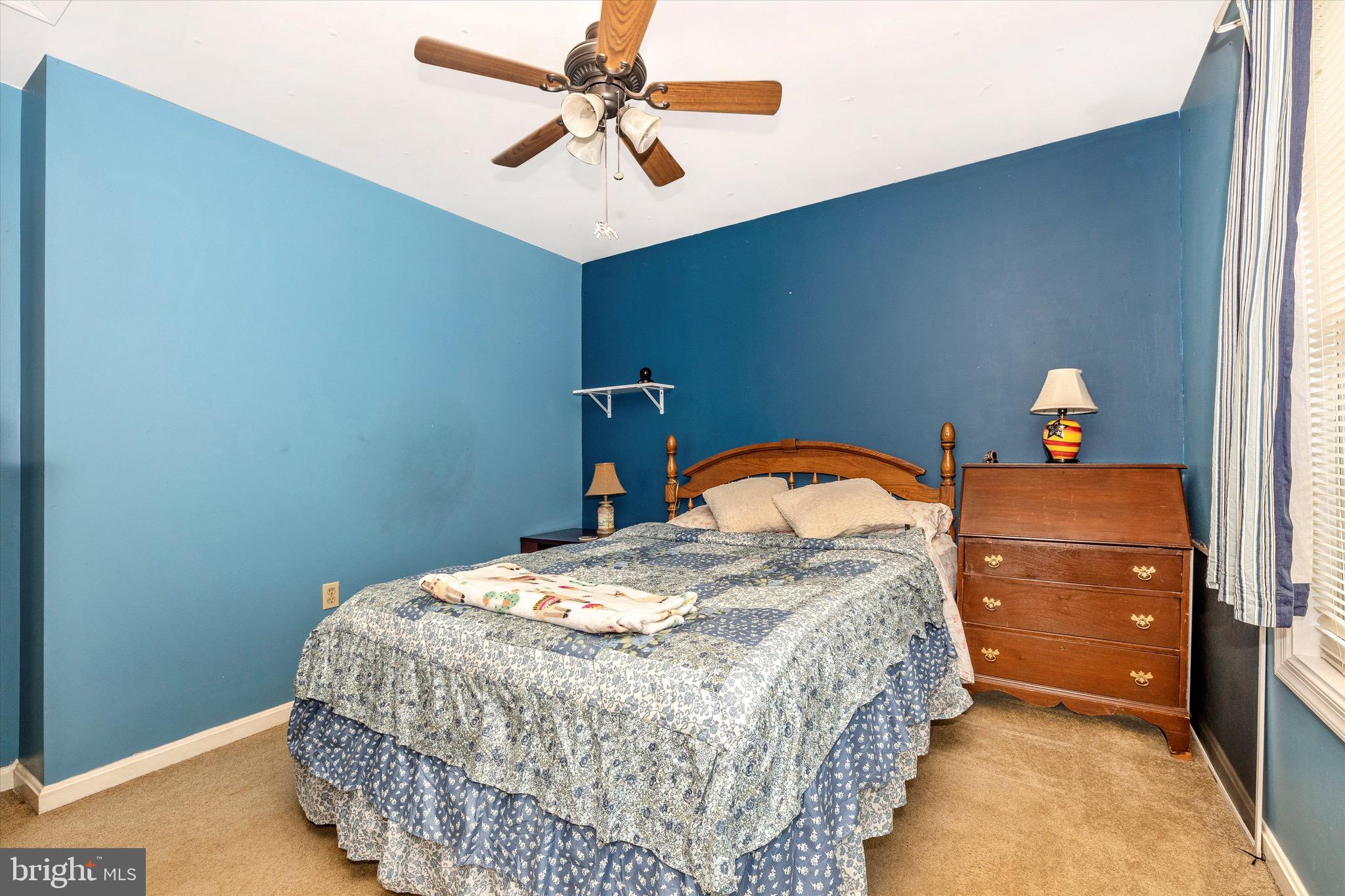 STERLING OAKS - Residential