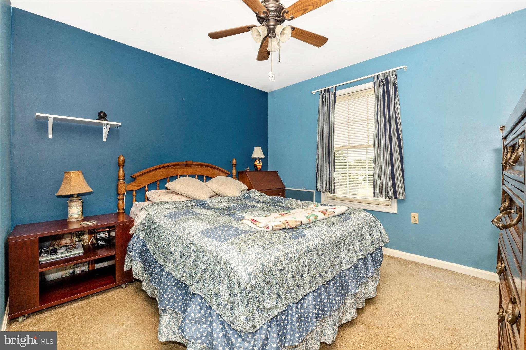 STERLING OAKS - Residential