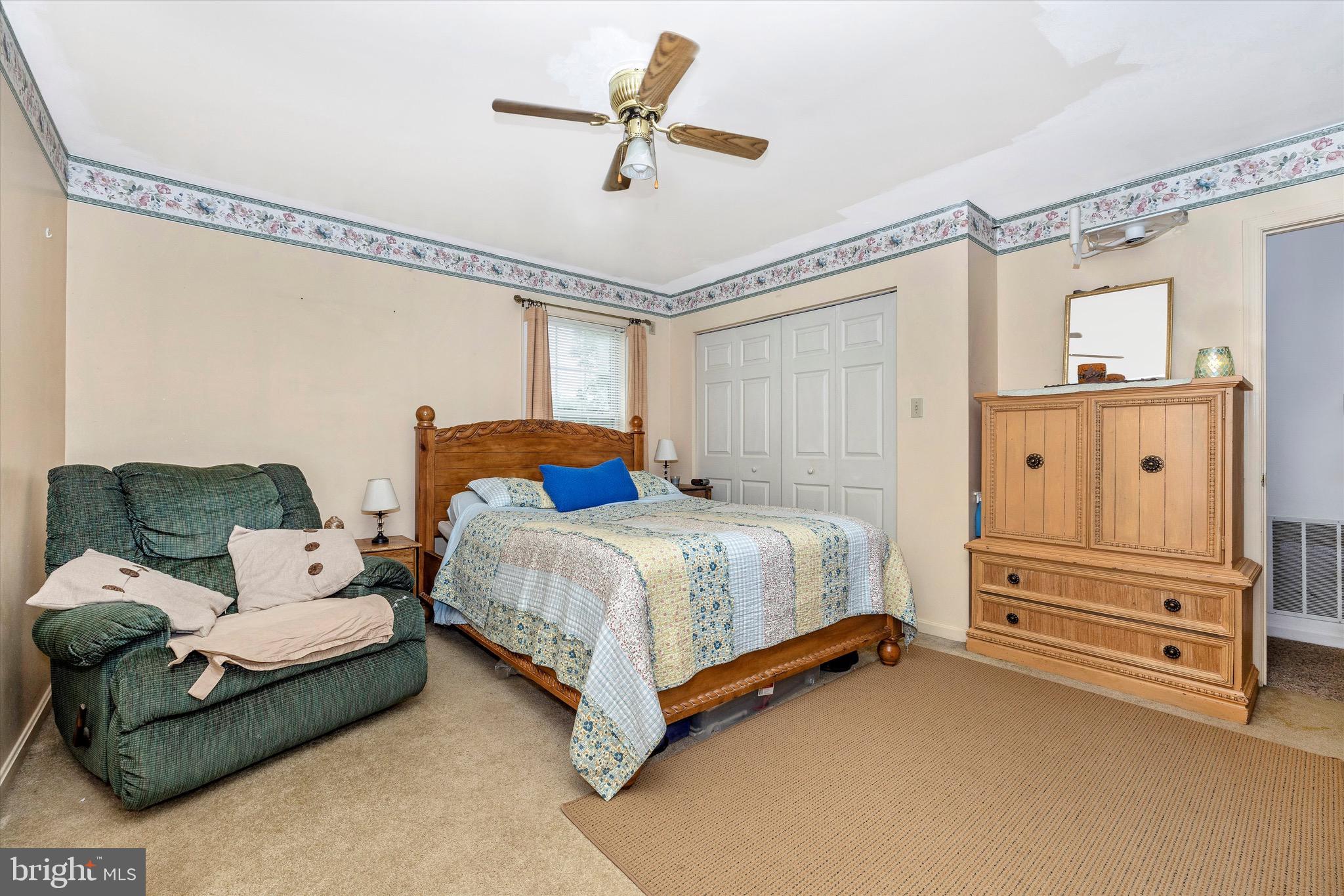 STERLING OAKS - Residential