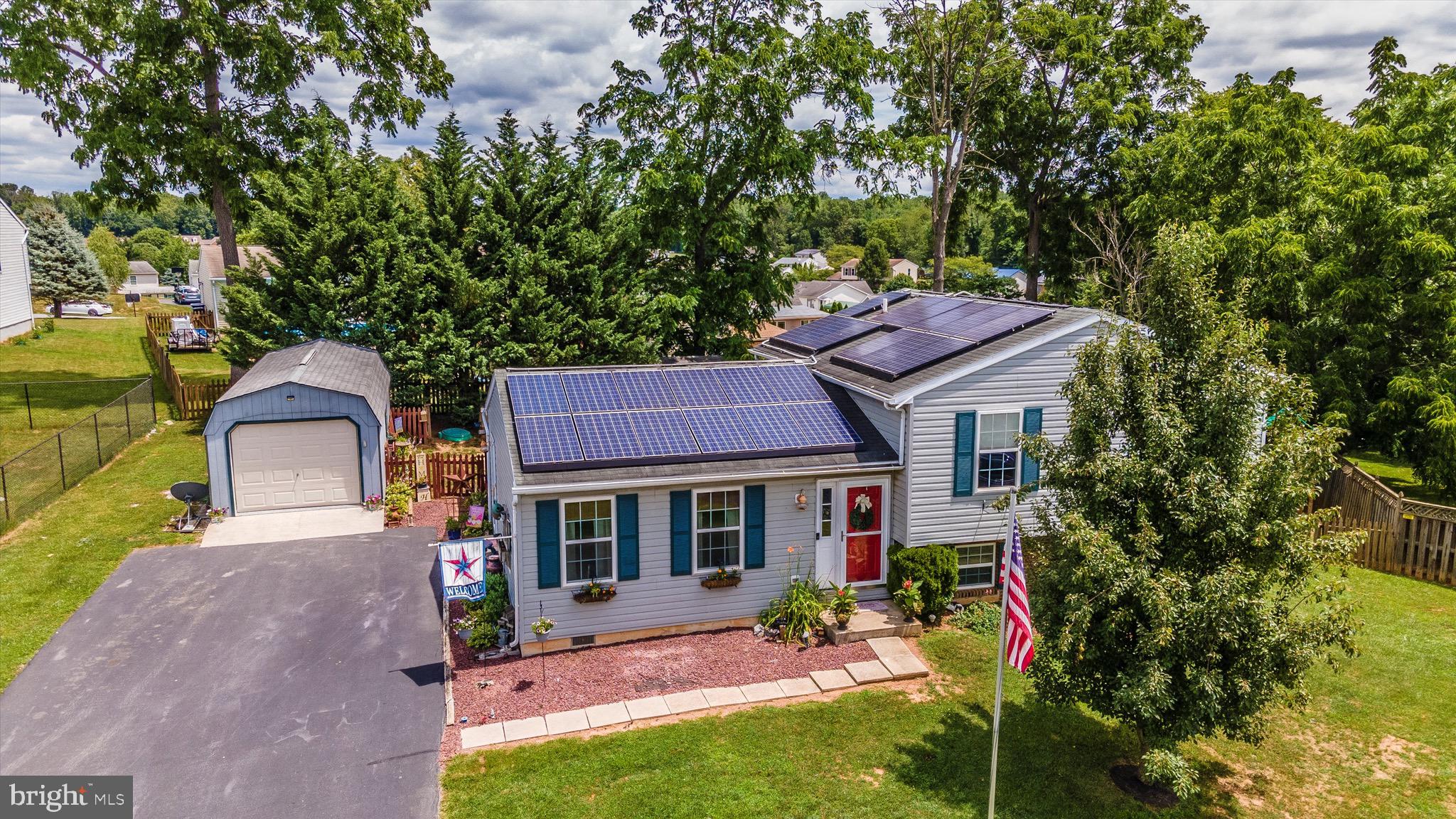 STERLING OAKS - Residential