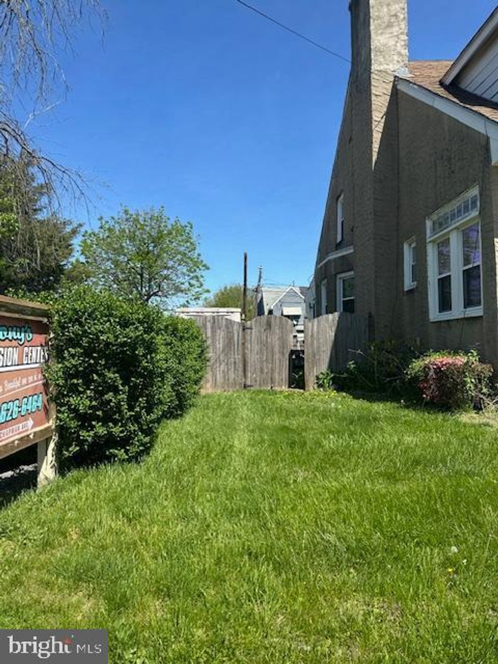 Photo of 219 N Wycombe Avenue, LANSDOWNE, PA 19050 (MLS # PADE2091874)