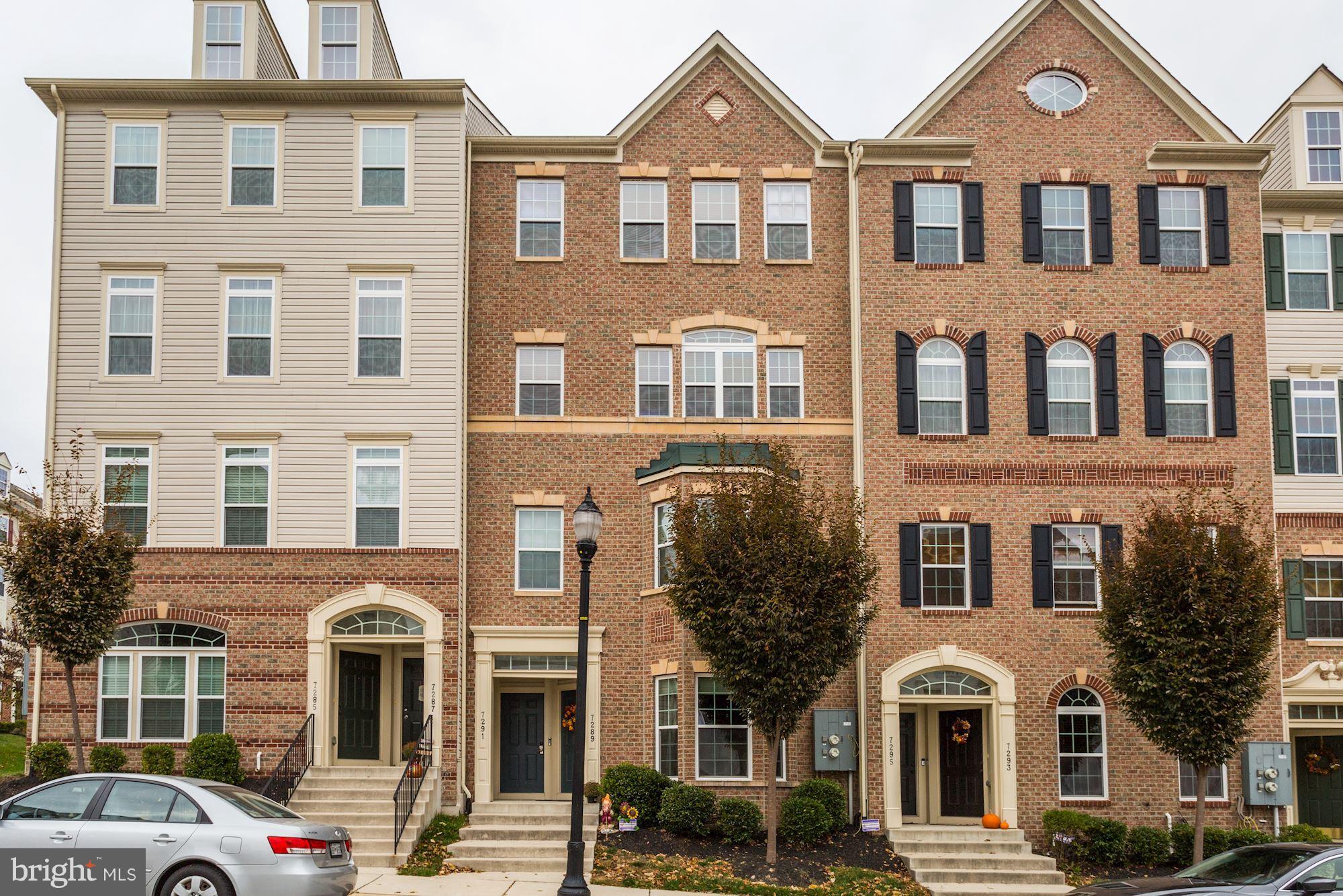 ELKRIDGE CROSSING - Residential