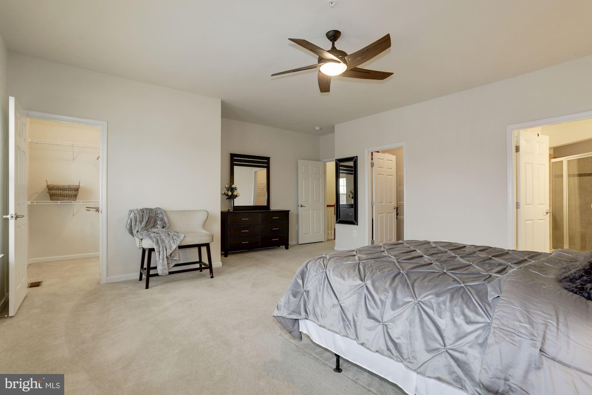 ELKRIDGE CROSSING - Residential