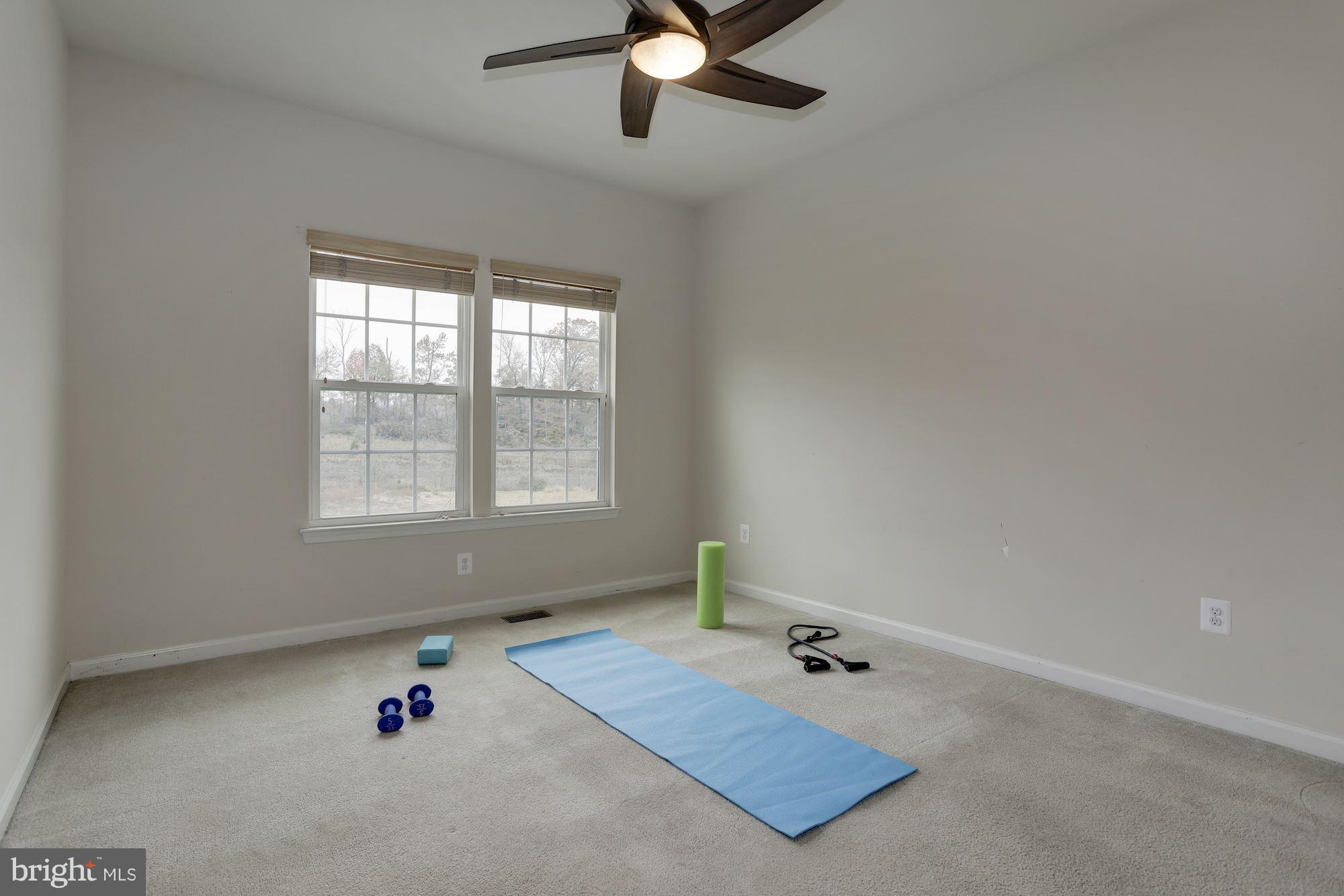 ELKRIDGE CROSSING - Residential