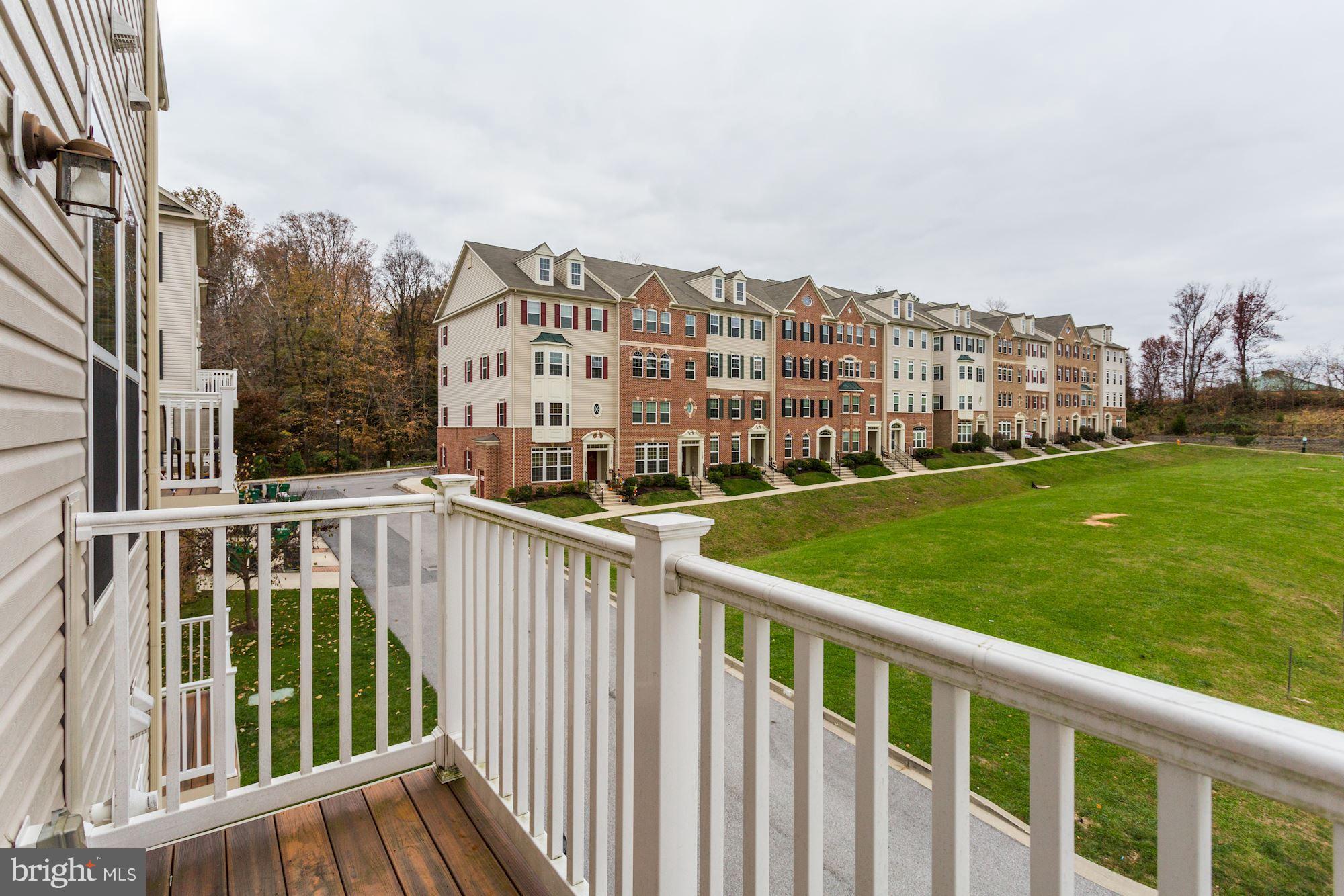 ELKRIDGE CROSSING - Residential
