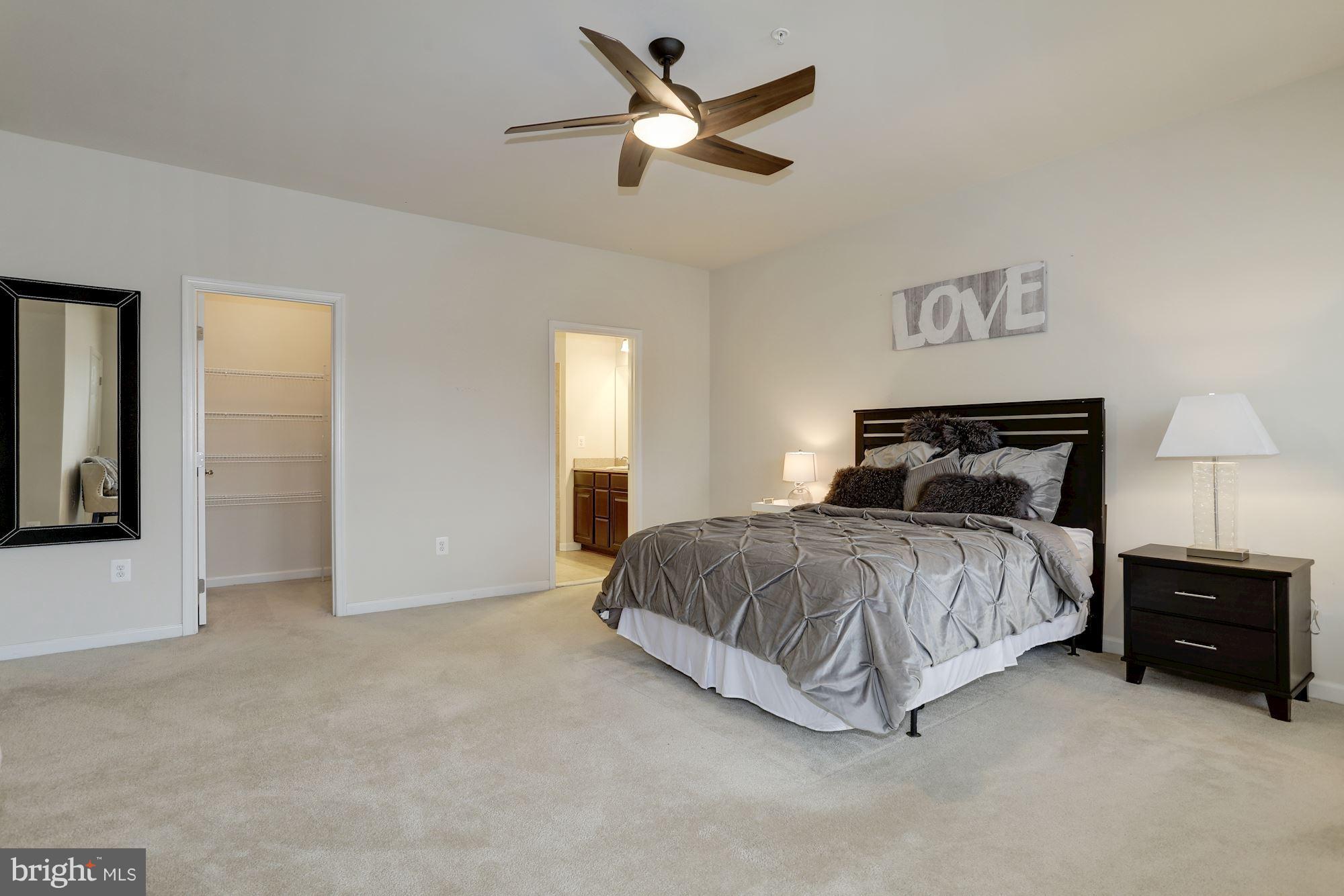 ELKRIDGE CROSSING - Residential