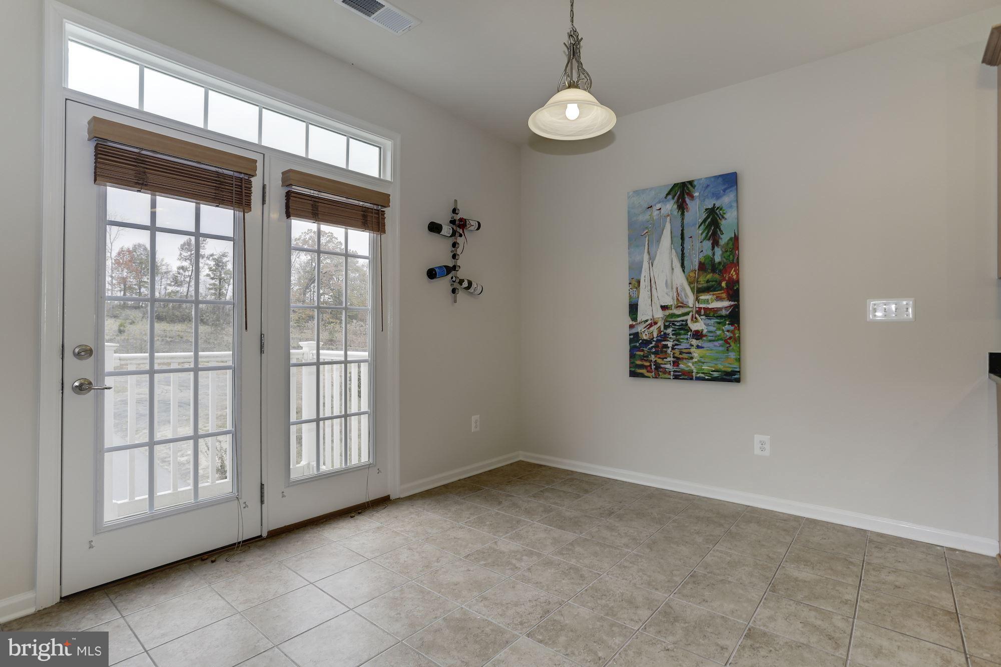 ELKRIDGE CROSSING - Residential