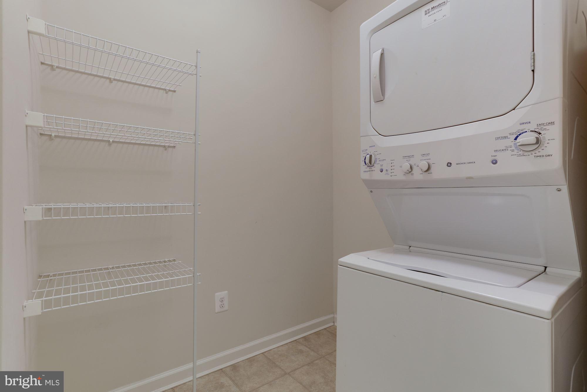 ELKRIDGE CROSSING - Residential