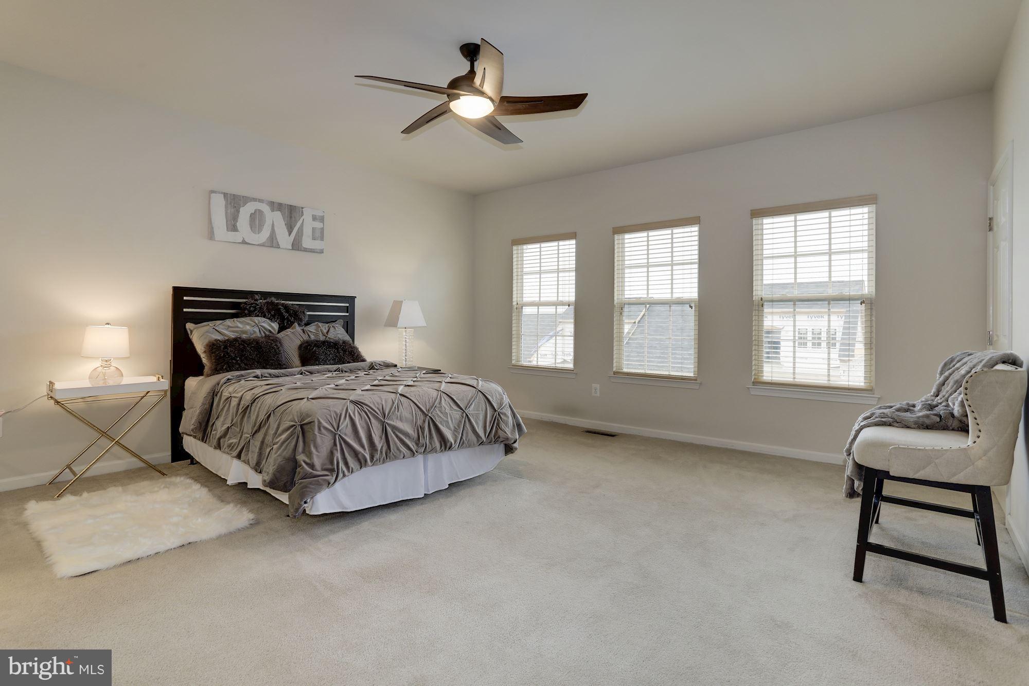 ELKRIDGE CROSSING - Residential