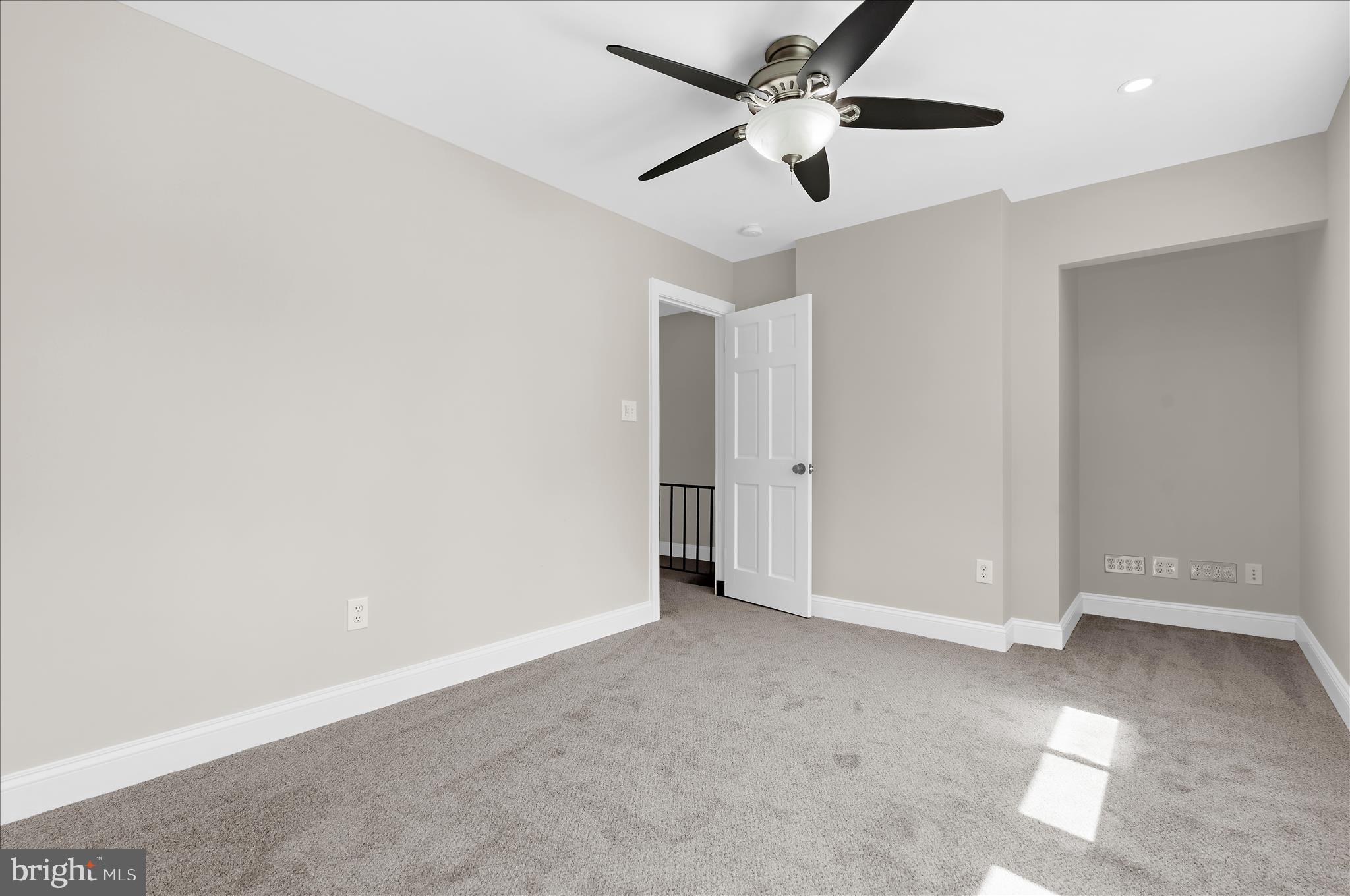 SALTAIRE - Residential