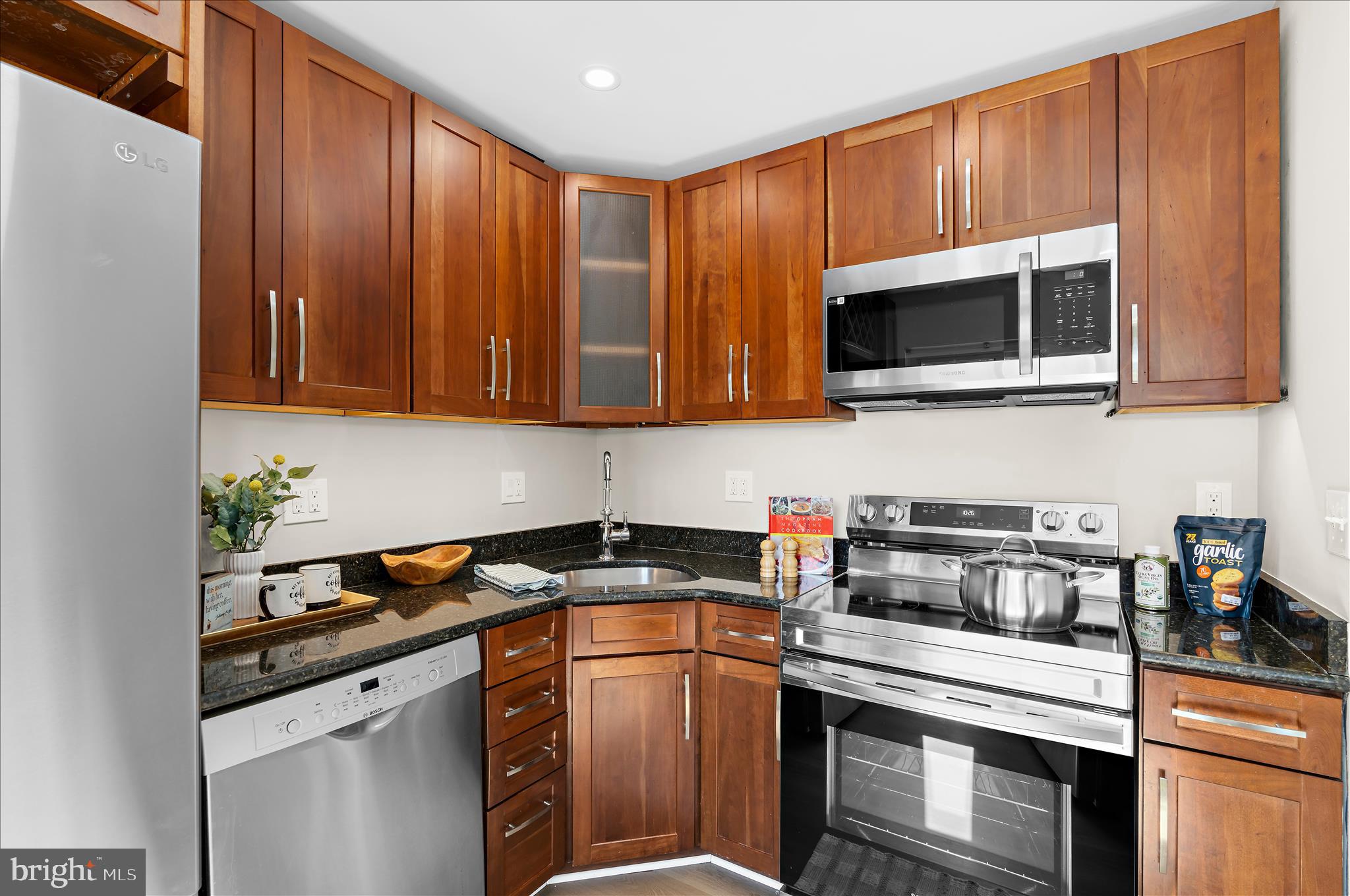 SALTAIRE - Residential