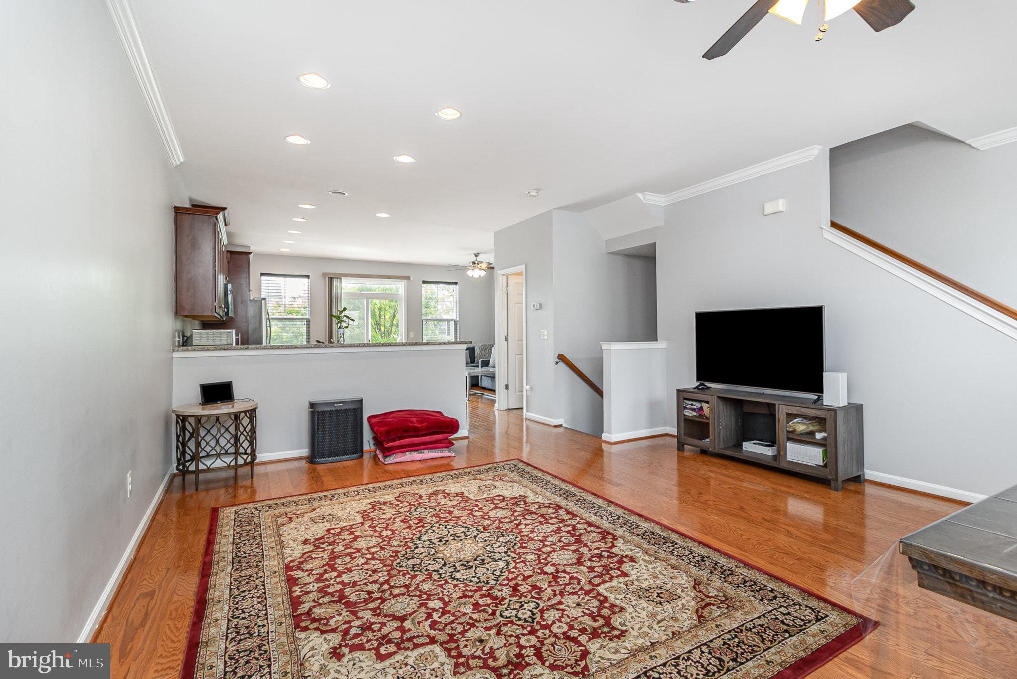 109 NOTIONS COURT