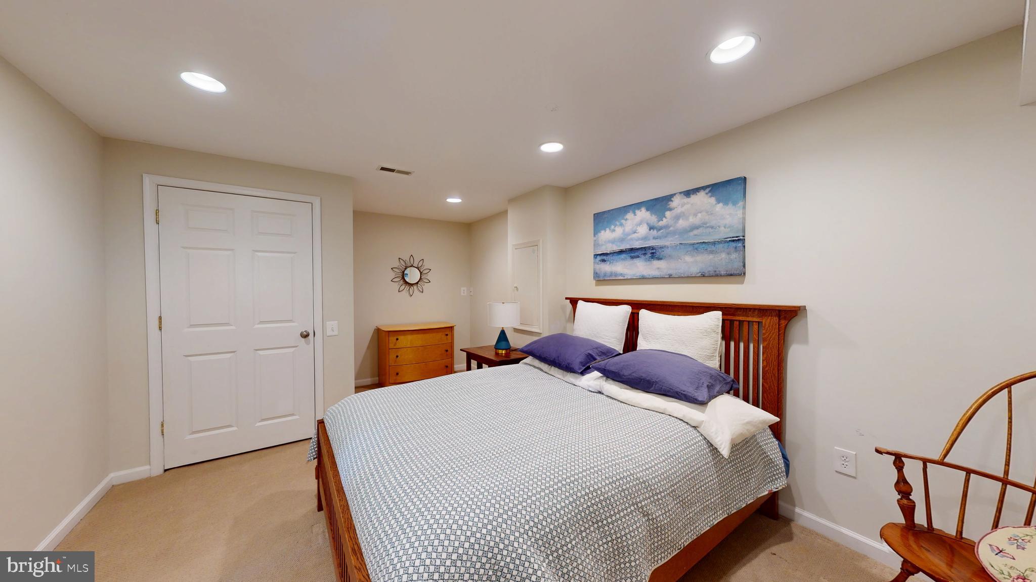 POTOMAC CHASE - Residential