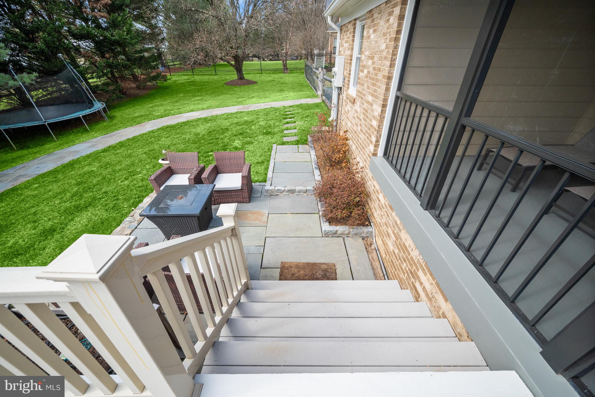 POTOMAC CHASE - Residential