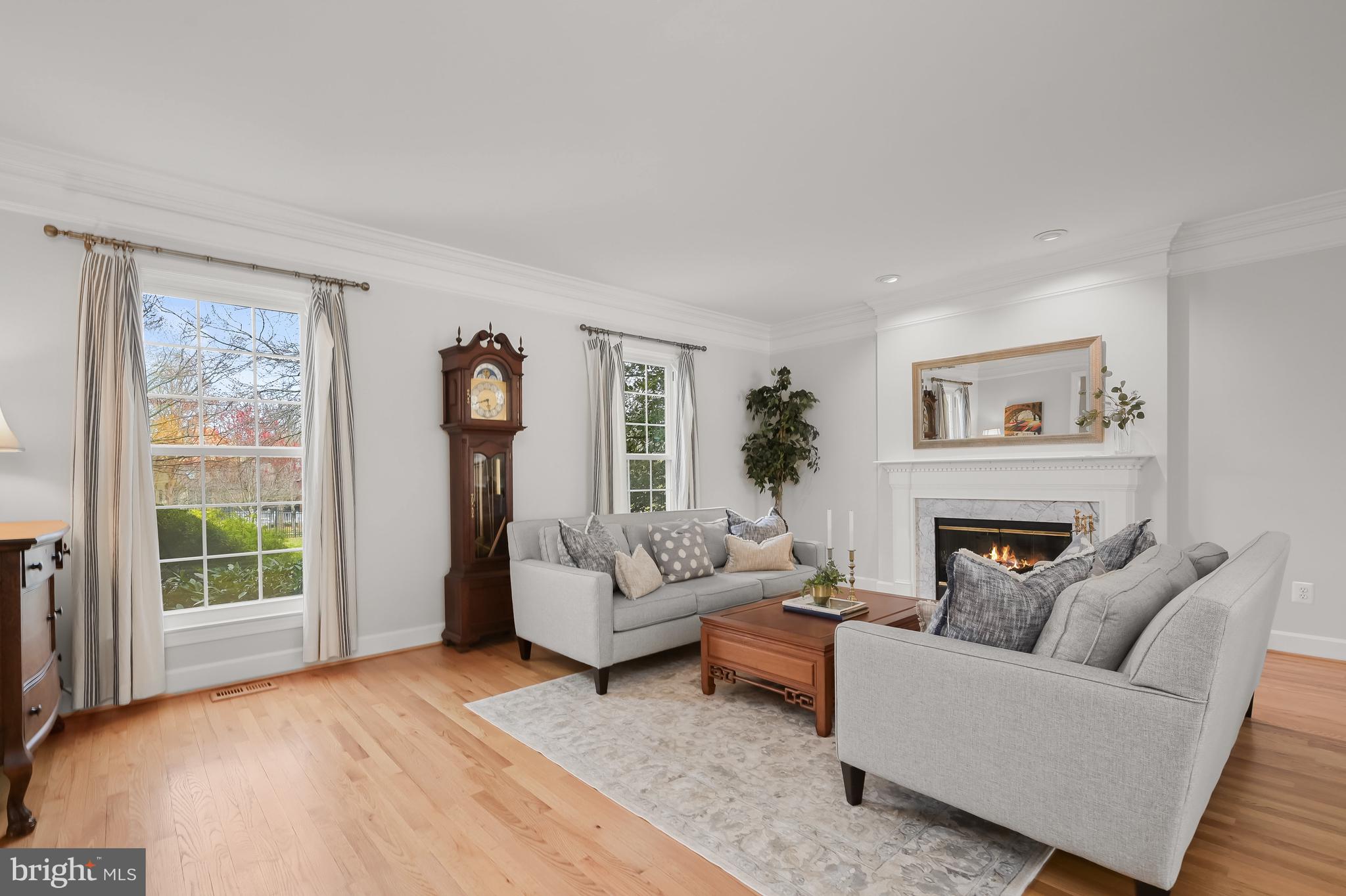 POTOMAC CHASE - Residential