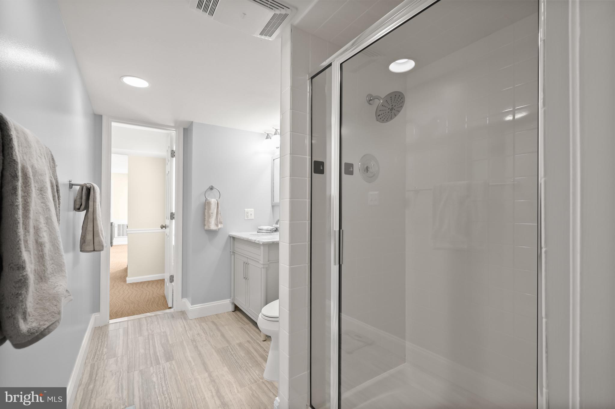 POTOMAC CHASE - Residential