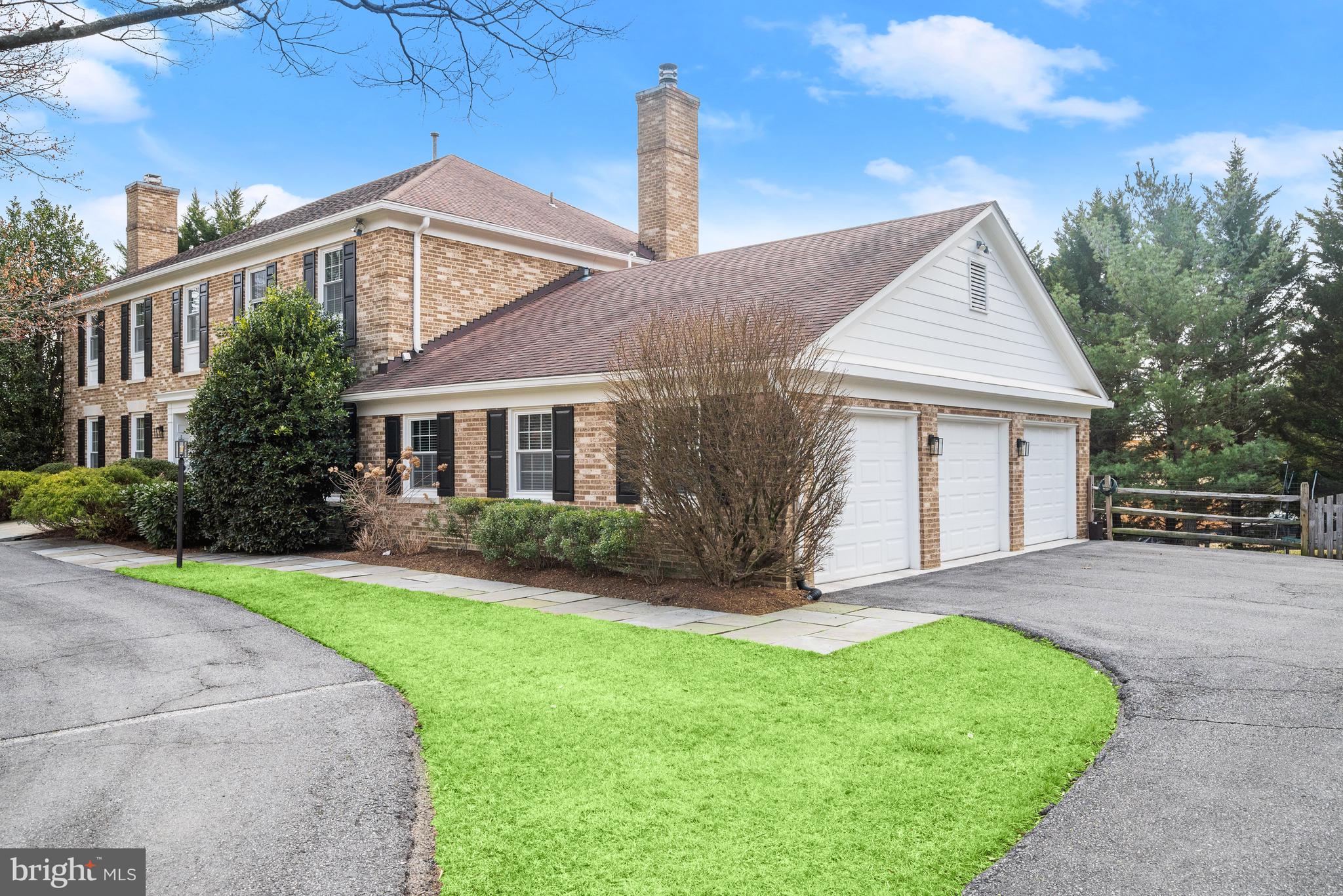 POTOMAC CHASE - Residential