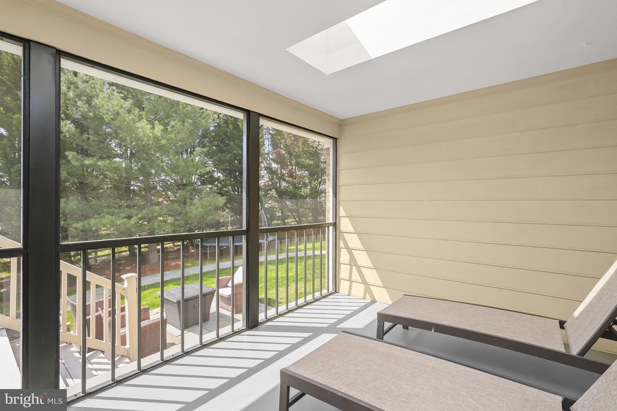 POTOMAC CHASE - Residential