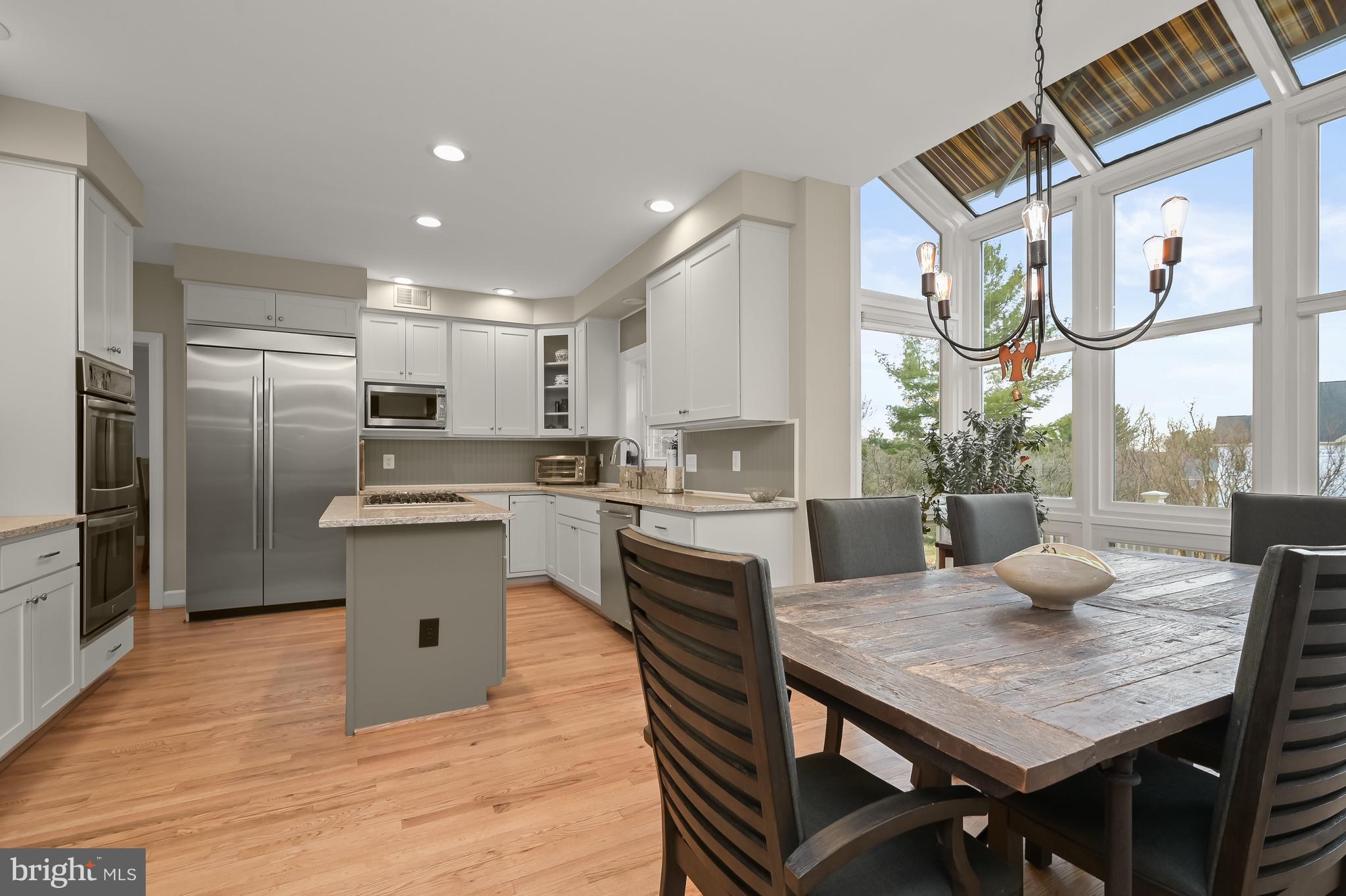 POTOMAC CHASE - Residential