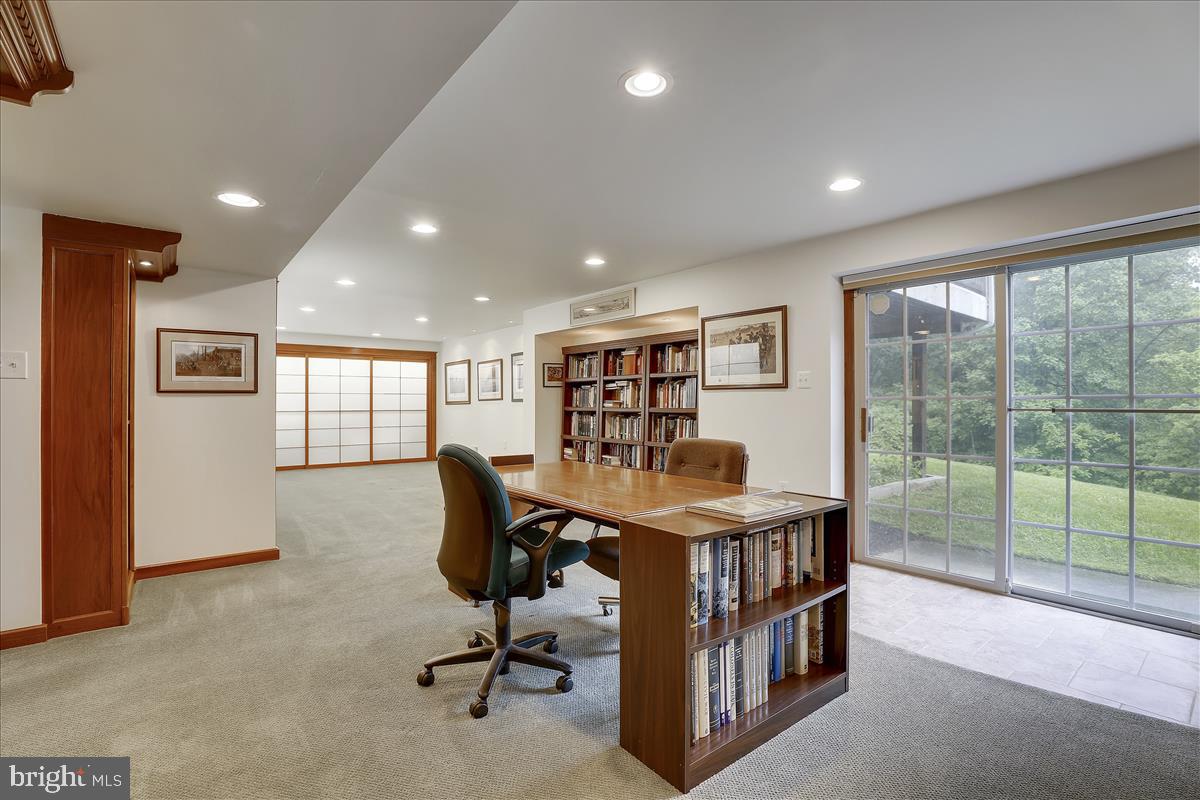 COCKEYSVILLE - Residential