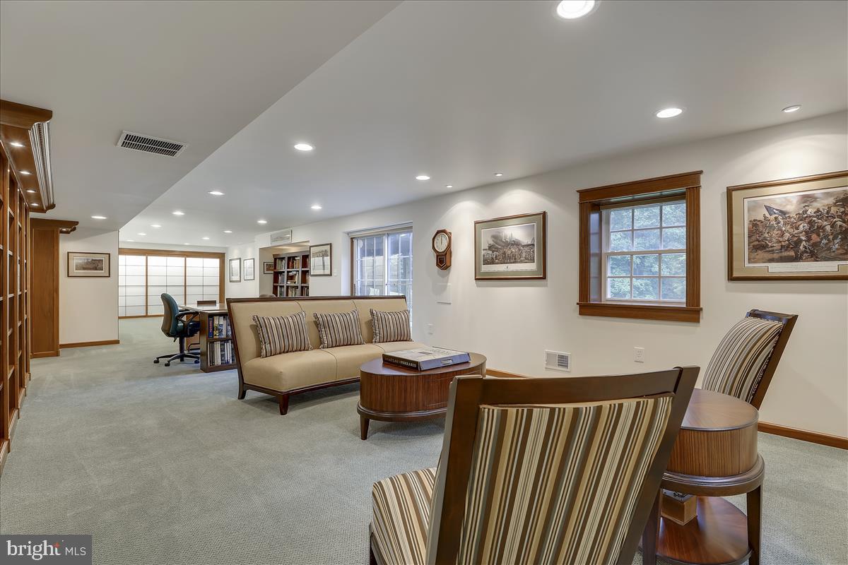 COCKEYSVILLE - Residential