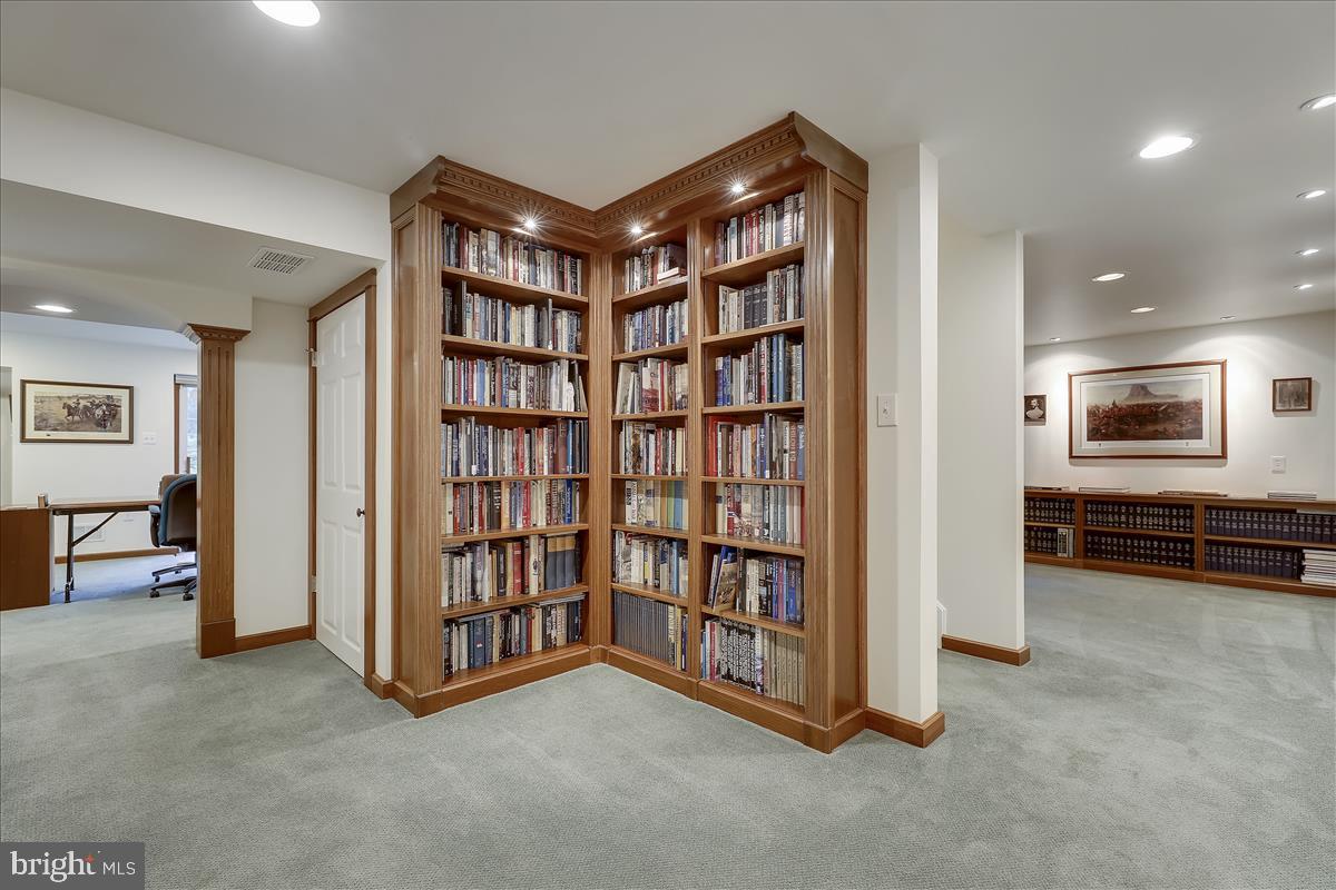 COCKEYSVILLE - Residential