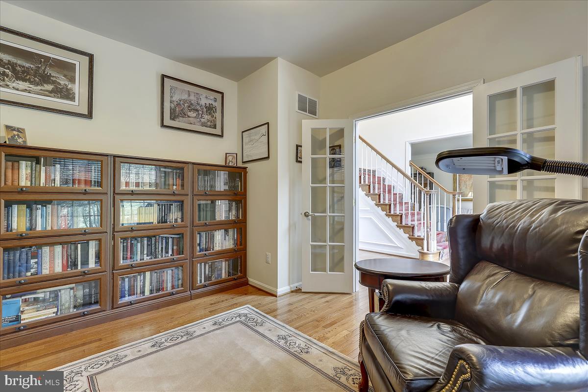 COCKEYSVILLE - Residential