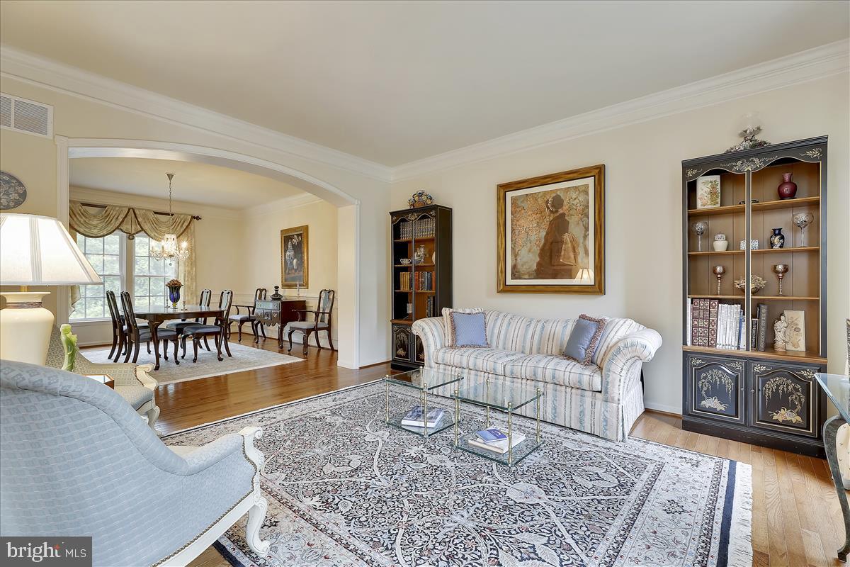 COCKEYSVILLE - Residential