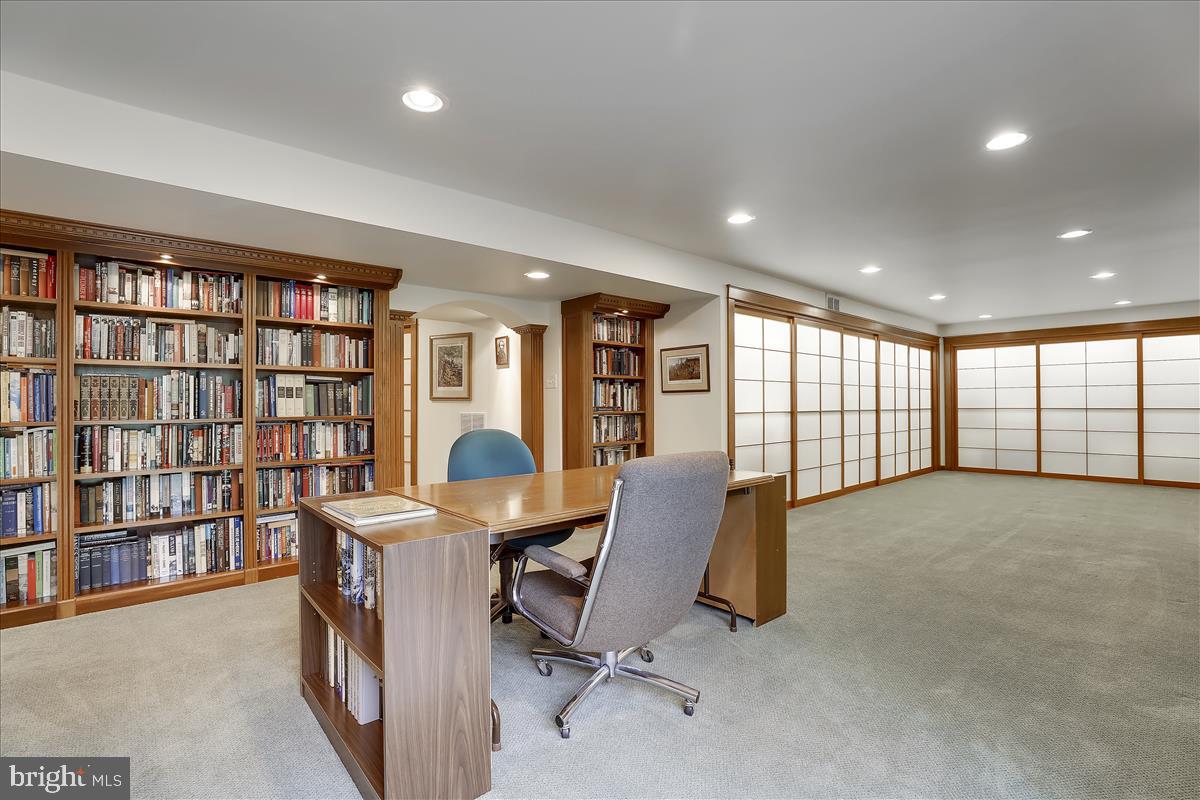 COCKEYSVILLE - Residential