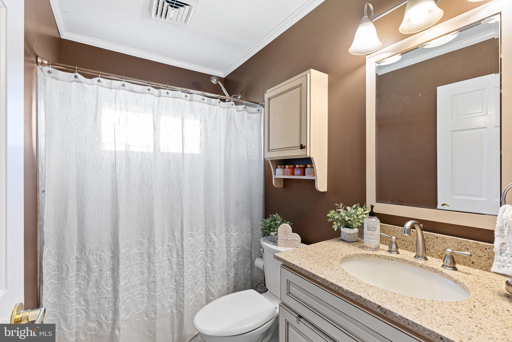 SNOWBALL GATE - Residential