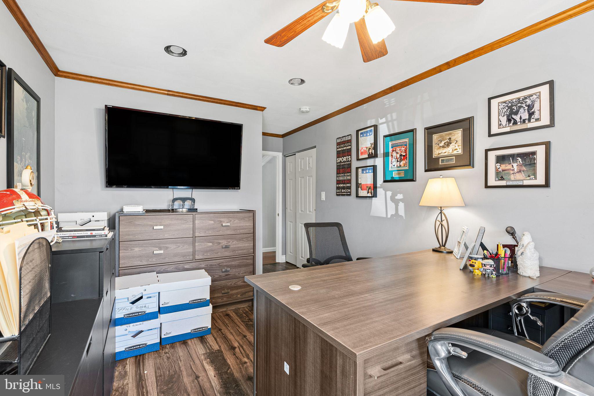 SNOWBALL GATE - Residential