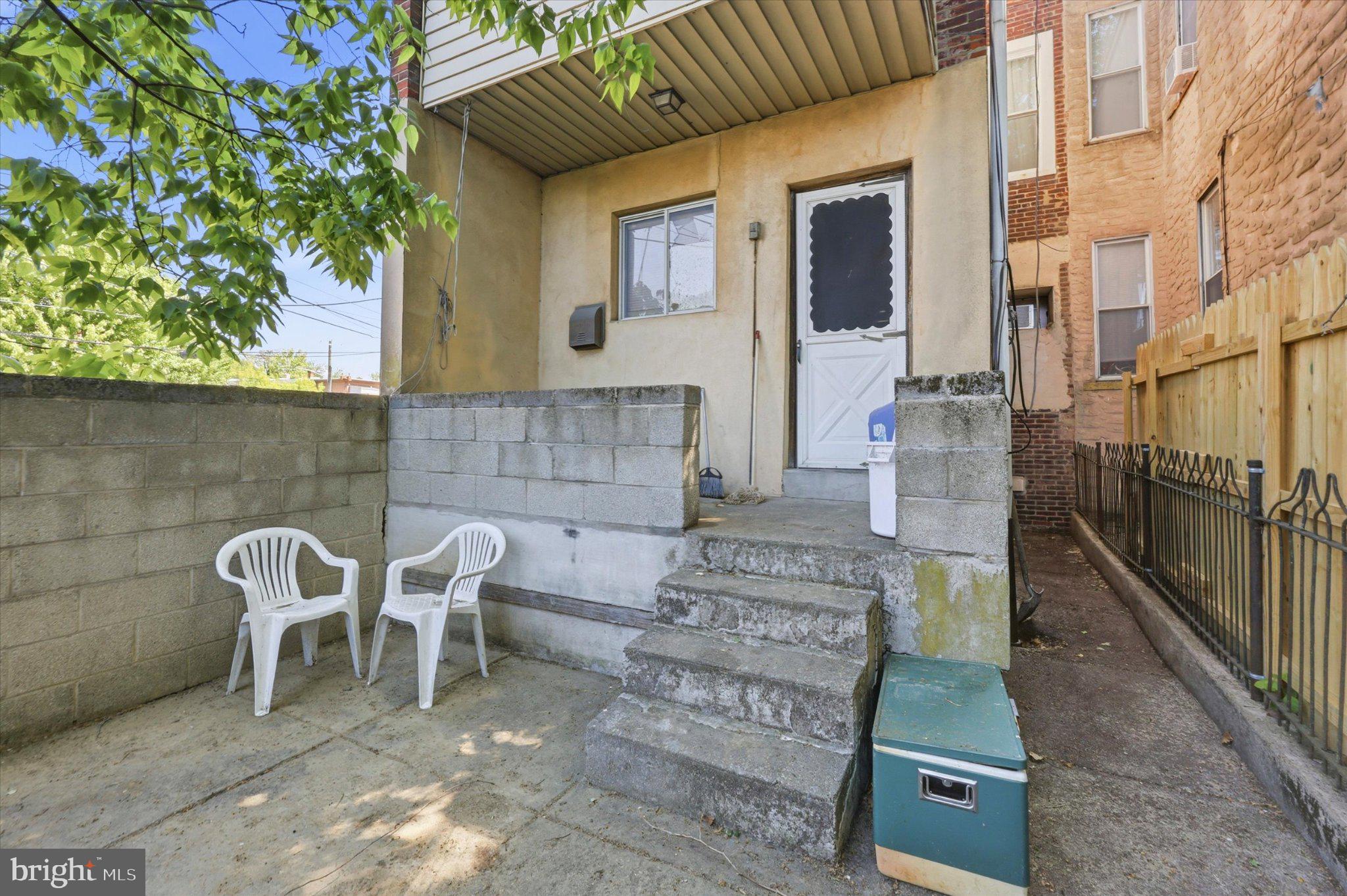 OVERBROOK - Commercial Sale