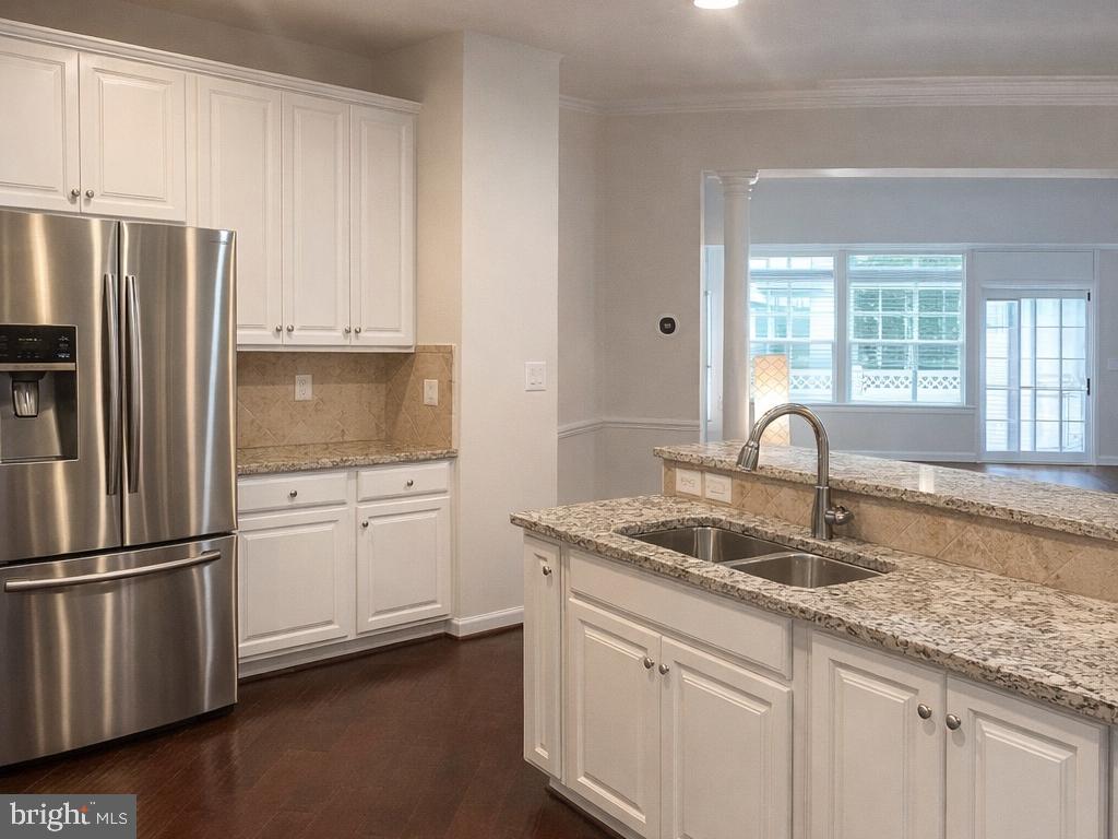 FALLSTON COMMONS - Residential