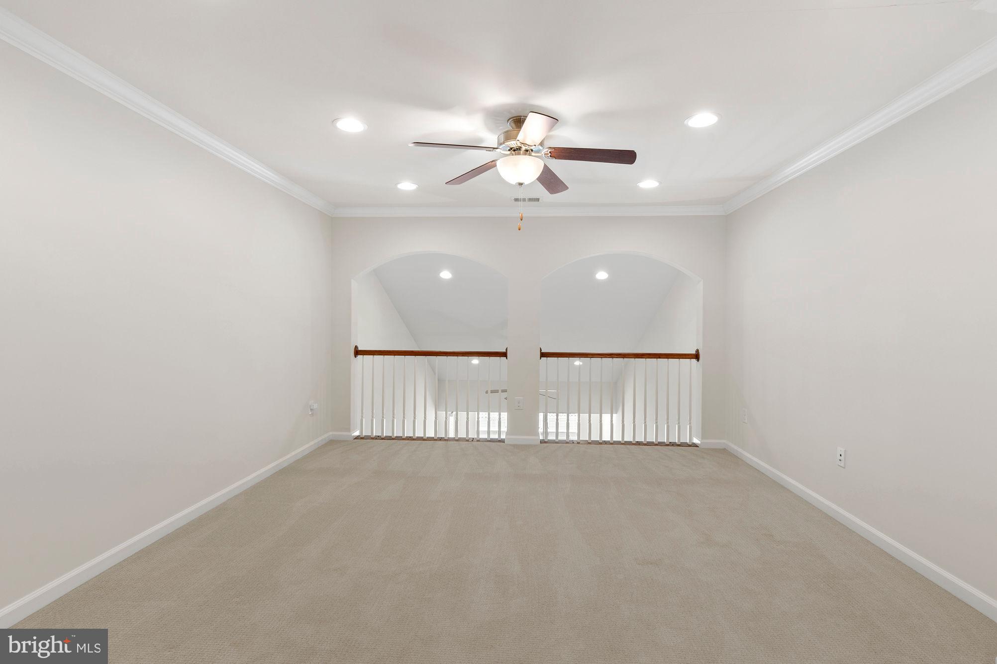 FALLSTON COMMONS - Residential