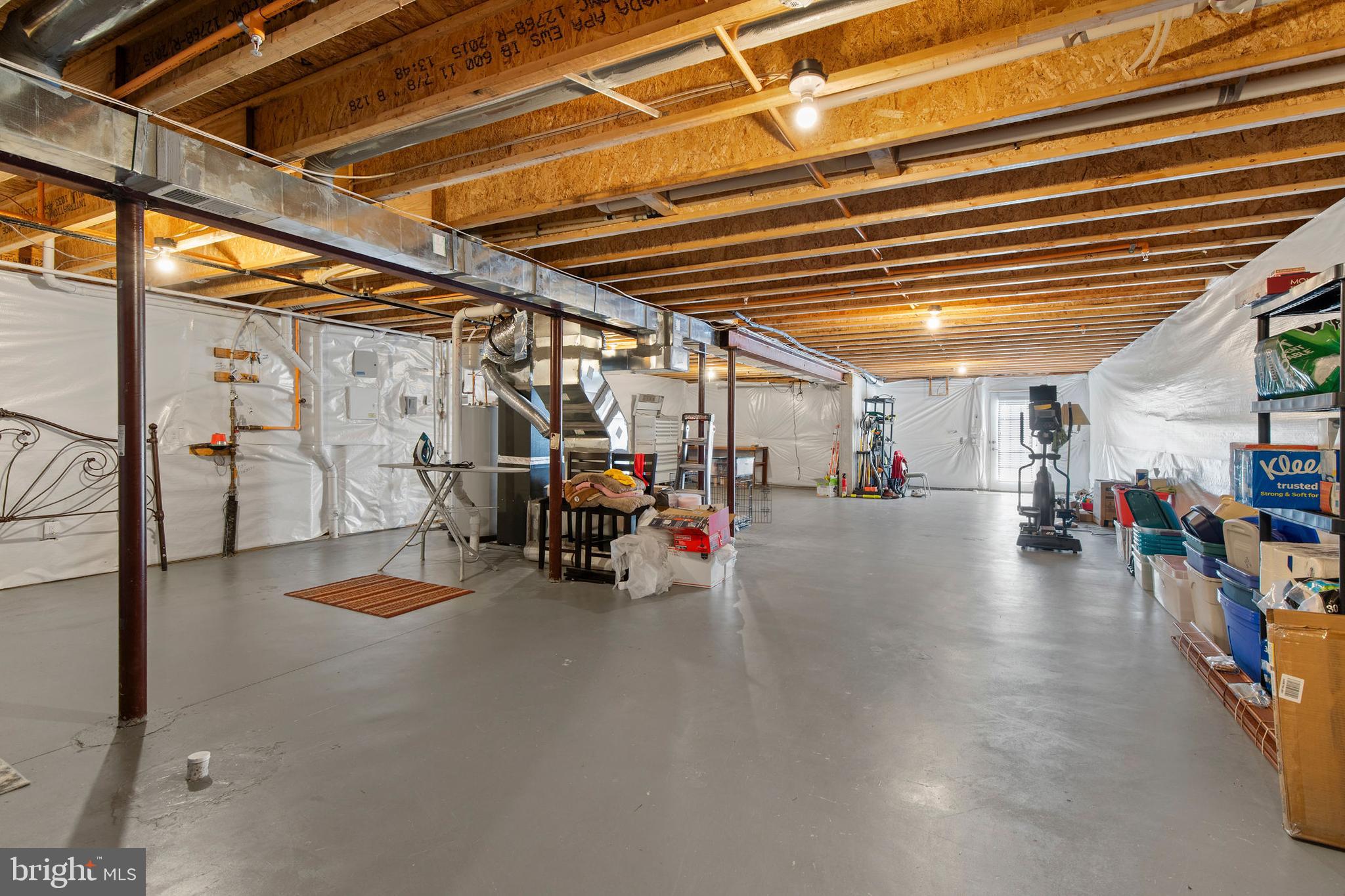 FALLSTON COMMONS - Residential