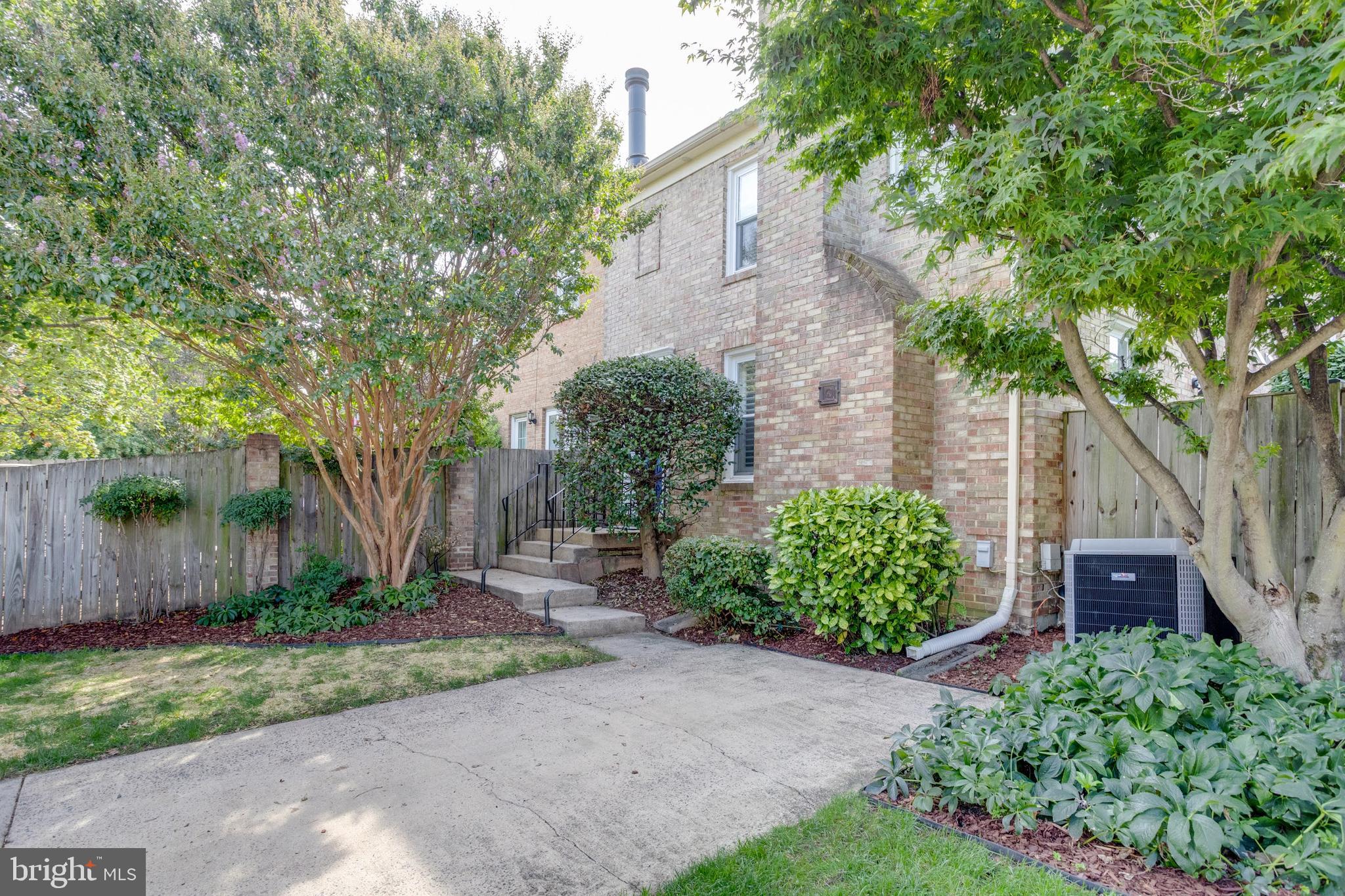 BASHFORD LANE CLUSTER - Residential